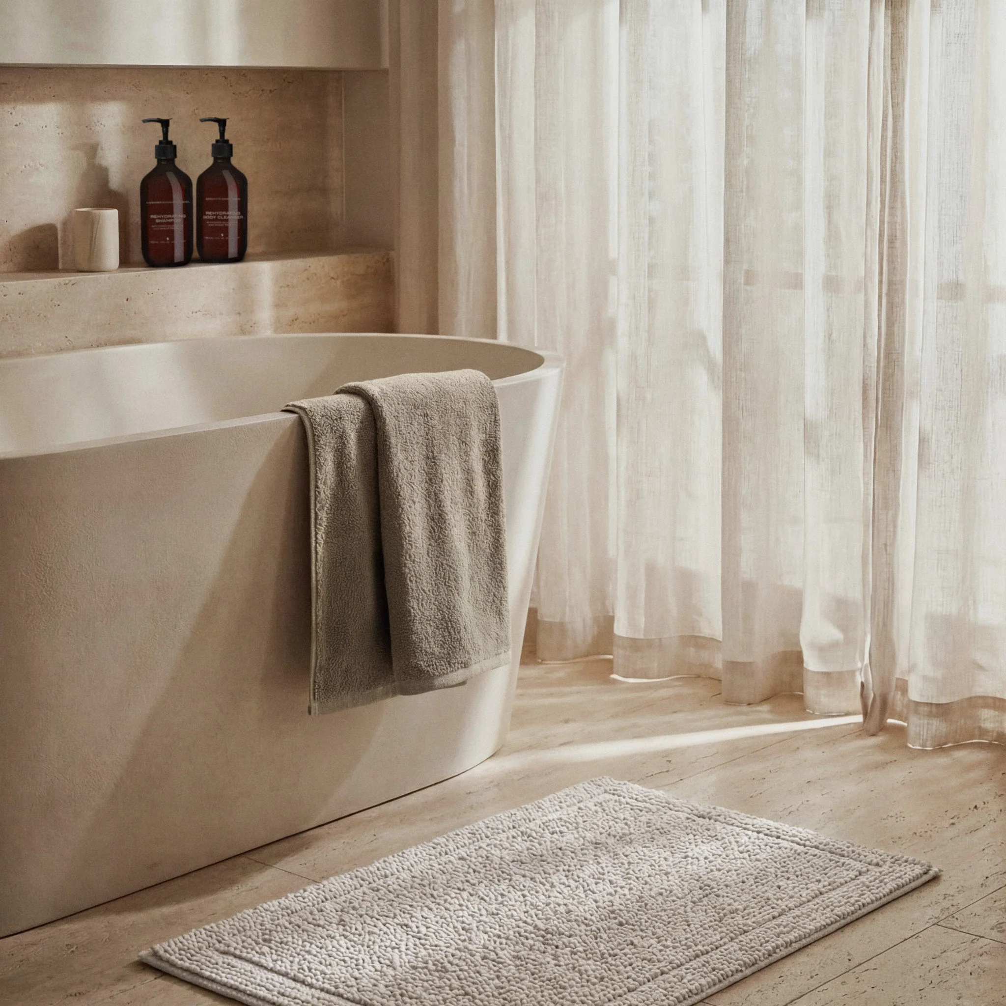 Bouclé Bath Mat - Image 3