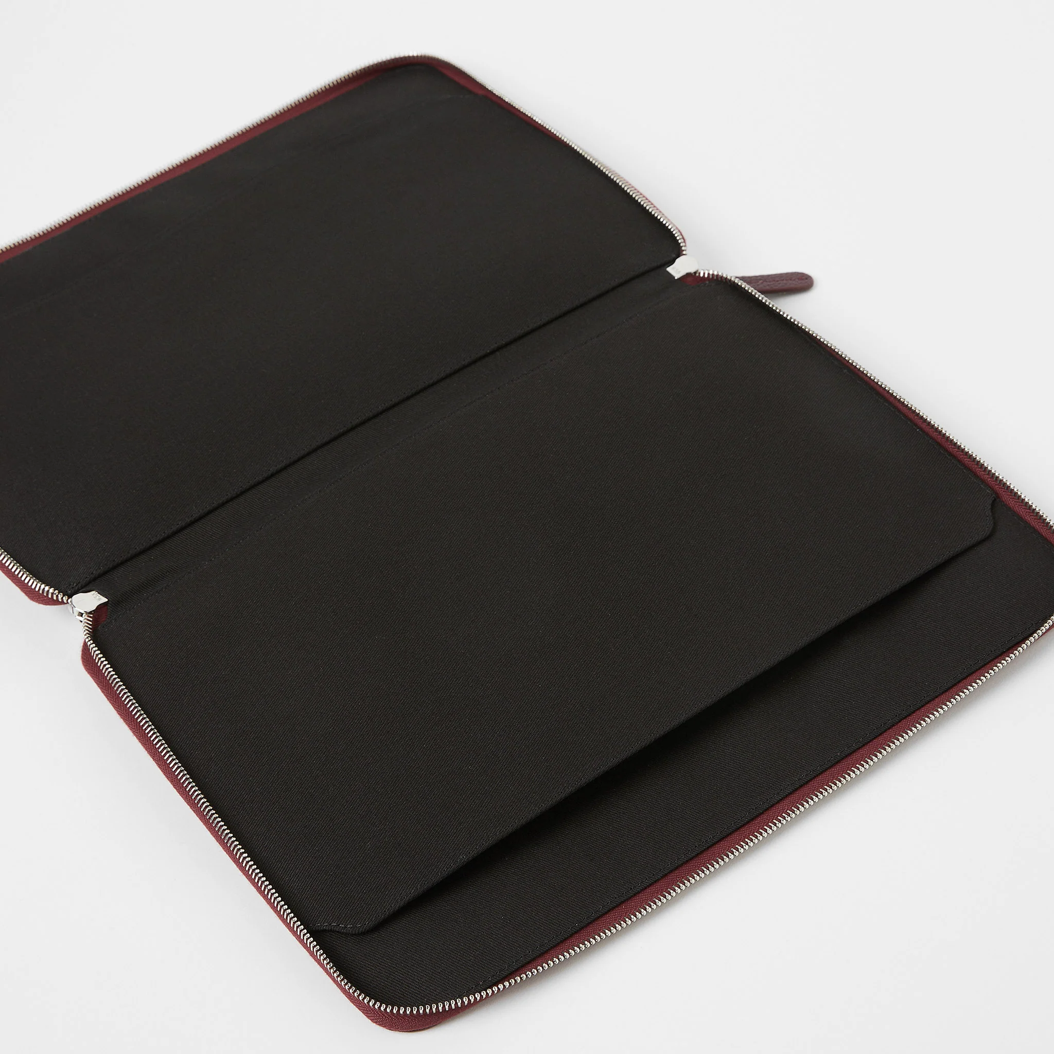Full-Grain Leather Laptop Case - Image 14