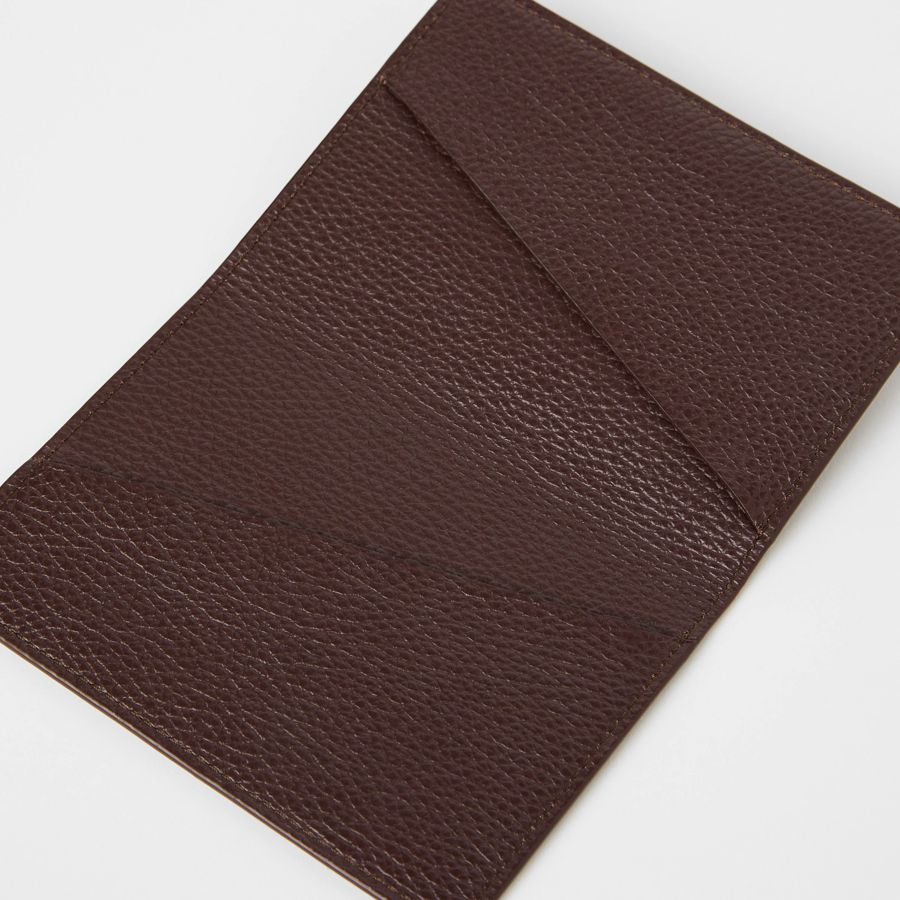 Full-Grain Leather Passport Cover - Image 17