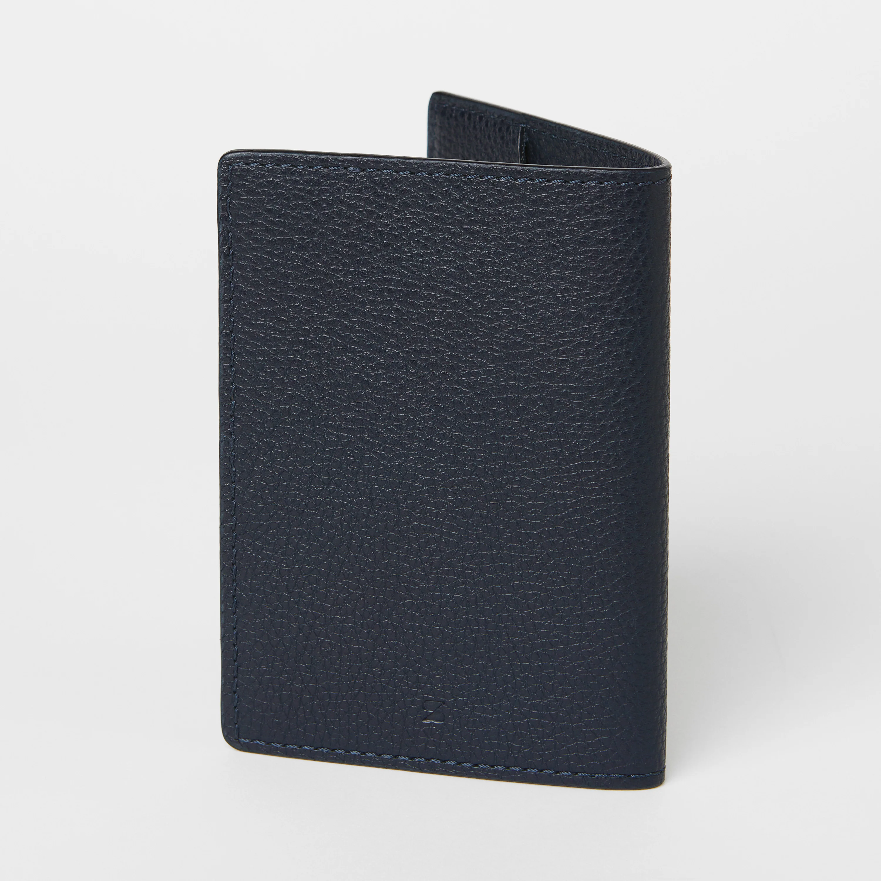 Full-Grain Leather Passport Cover - Image 9