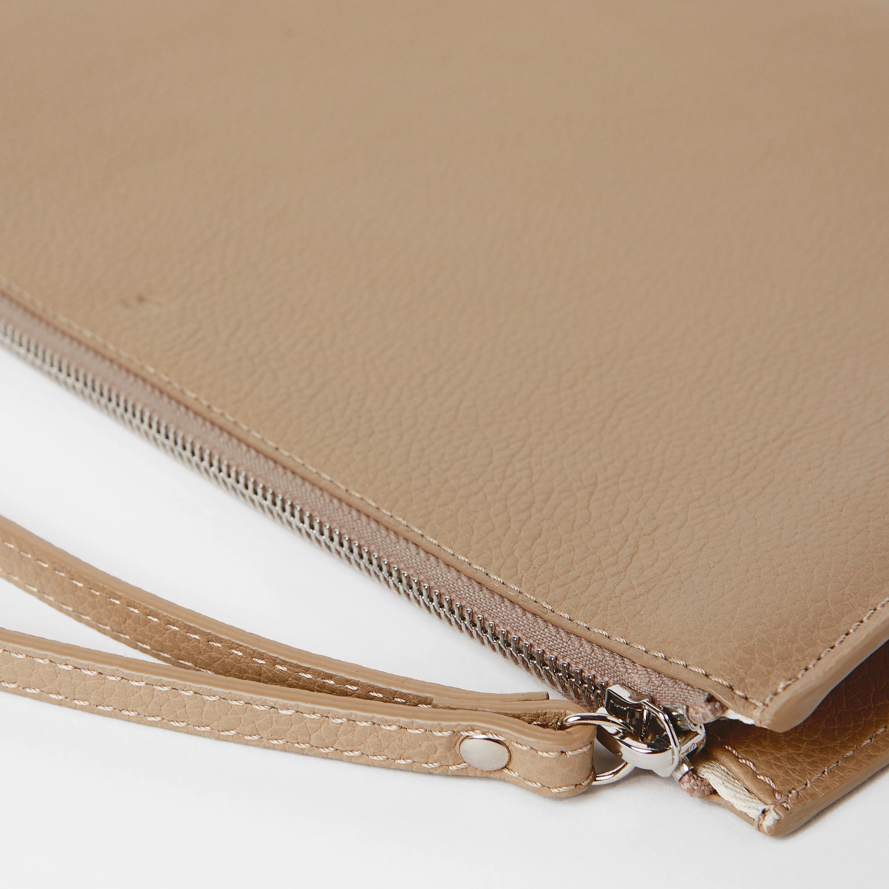 Full-Grain Leather Zip Tablet Holder - Image 2