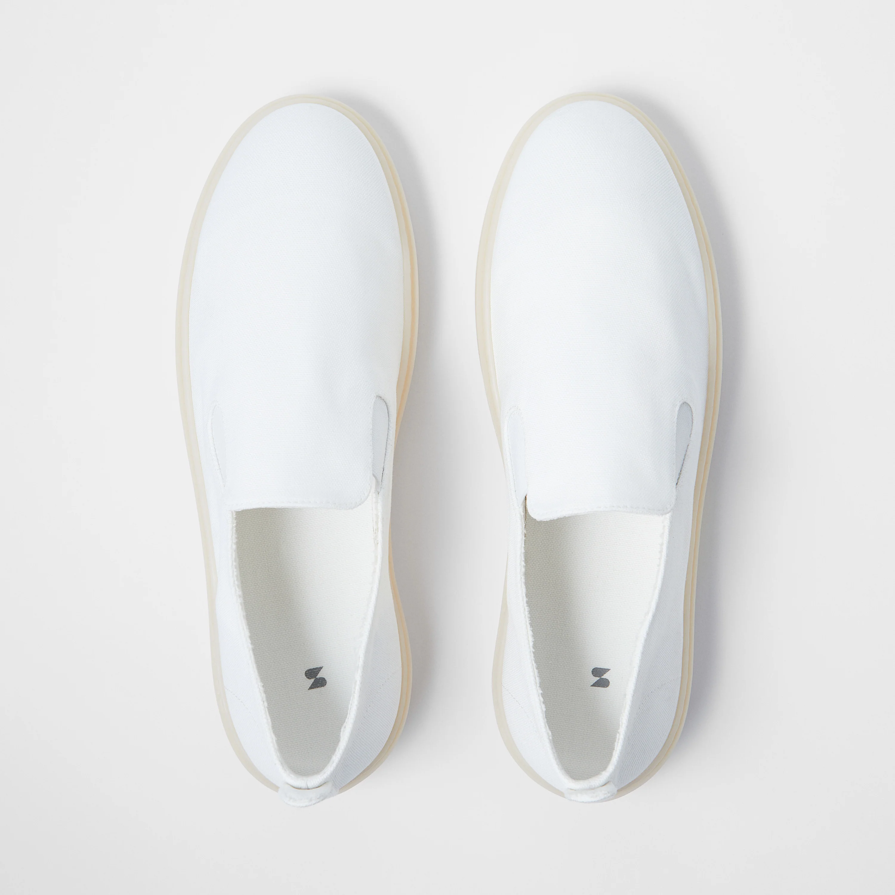 Slip-On Canvas Sneaker Junior - Image 5