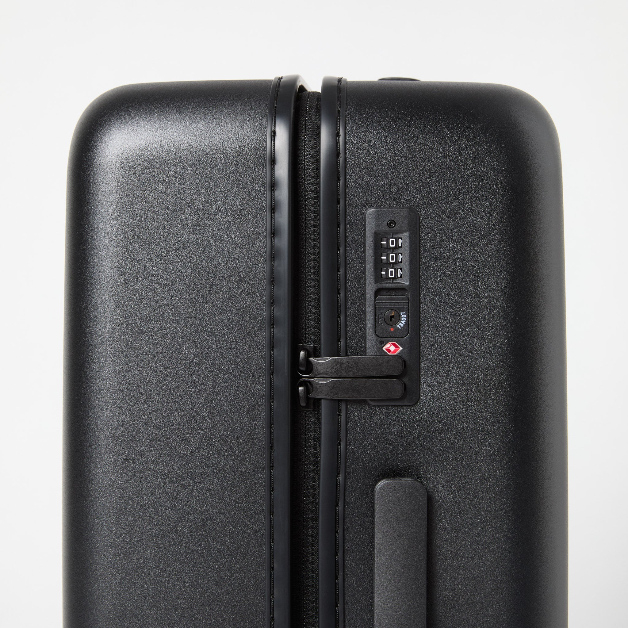 Lightweight Classic Check In Suitcase - Image 6