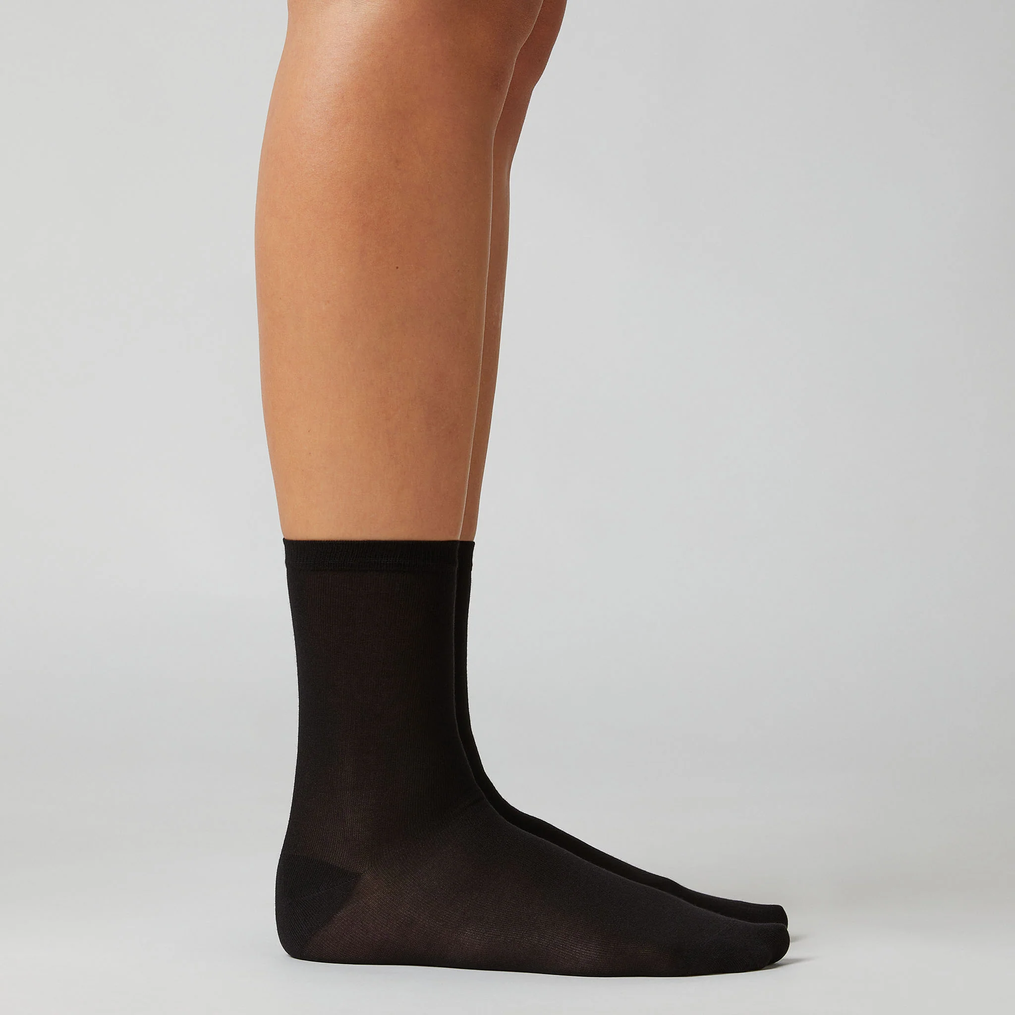 Lightweight Cotton Ankle Socks - Image 5