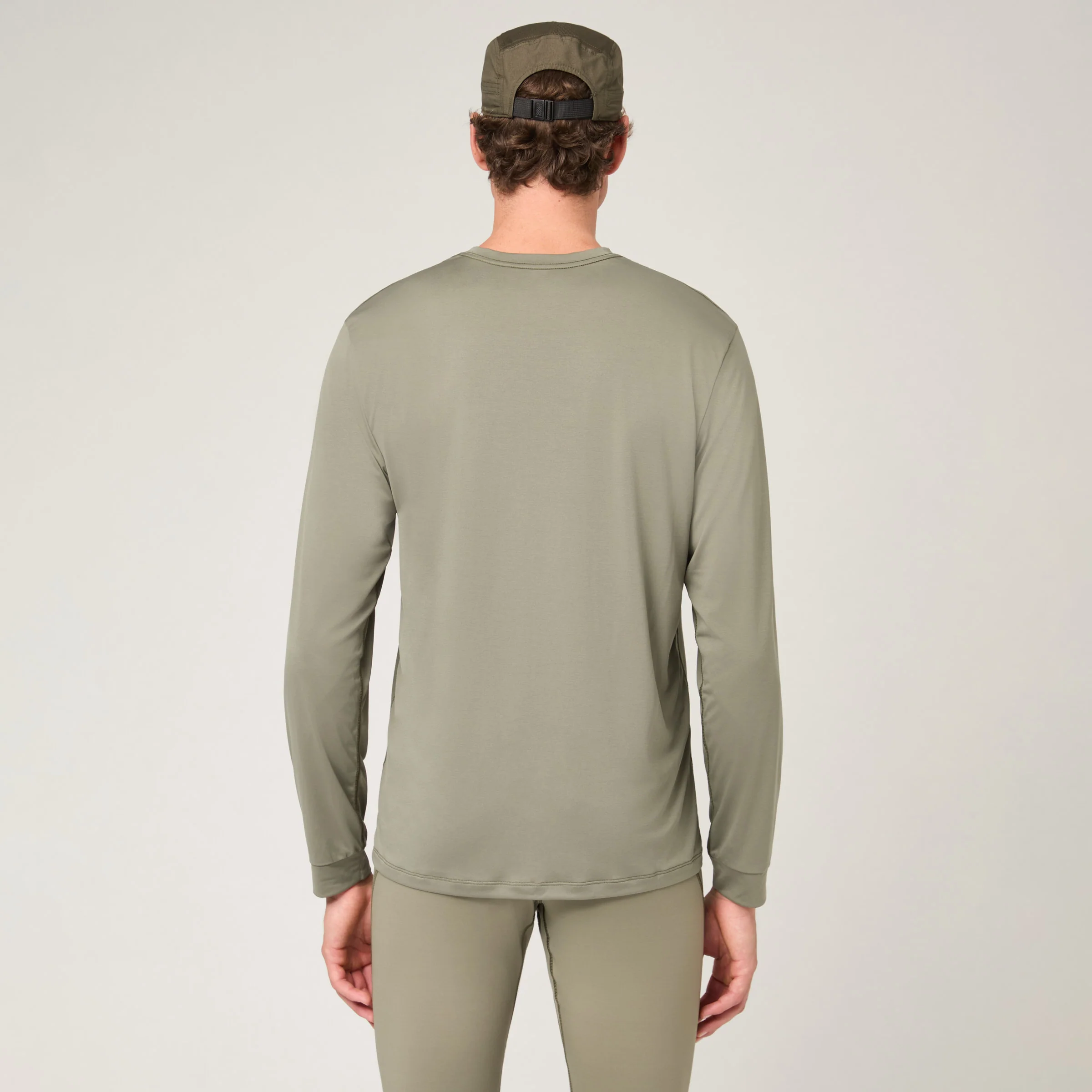 Men's Active Long Sleeve Tee - Image 11