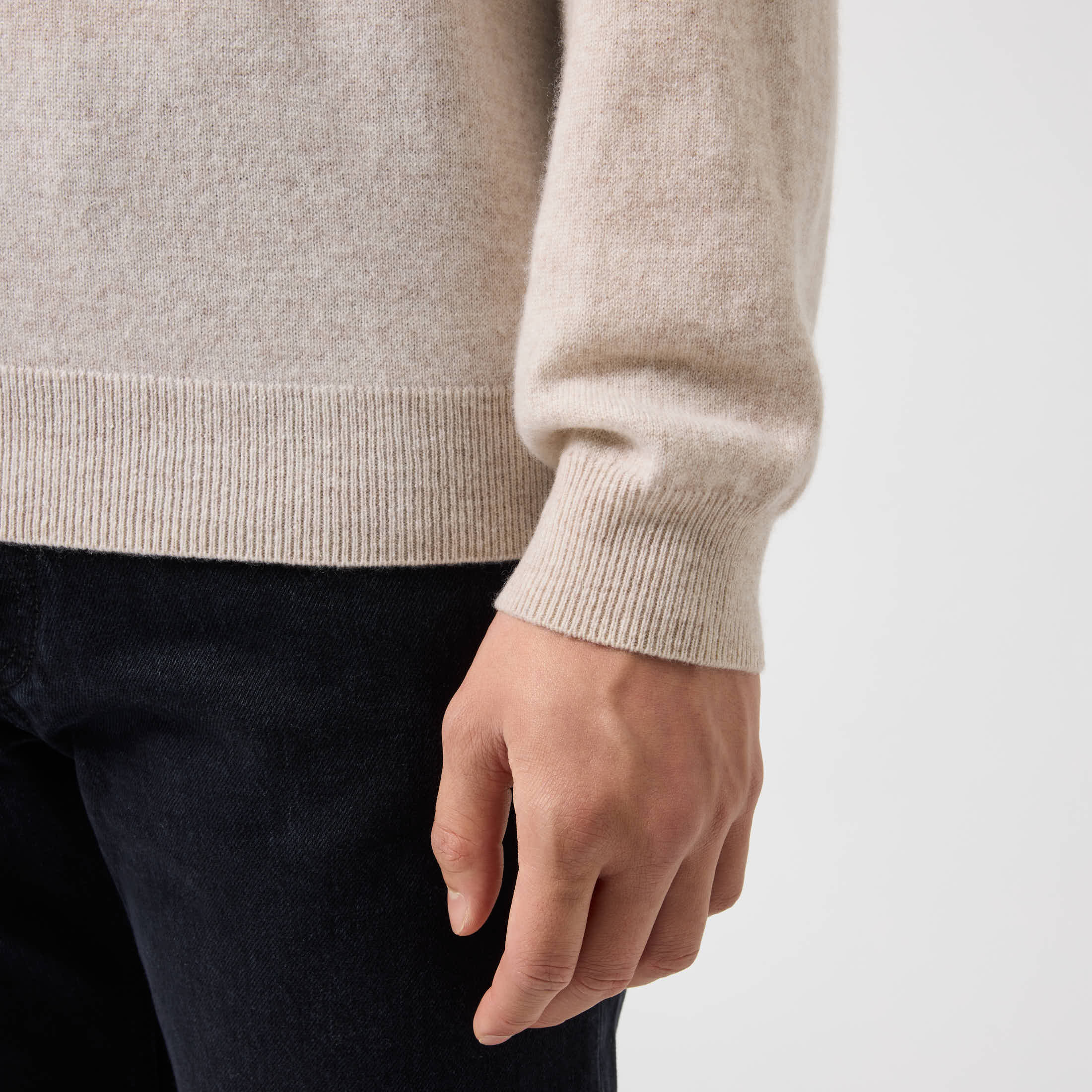 Men's Cashmere Crewneck Sweater - Image 11