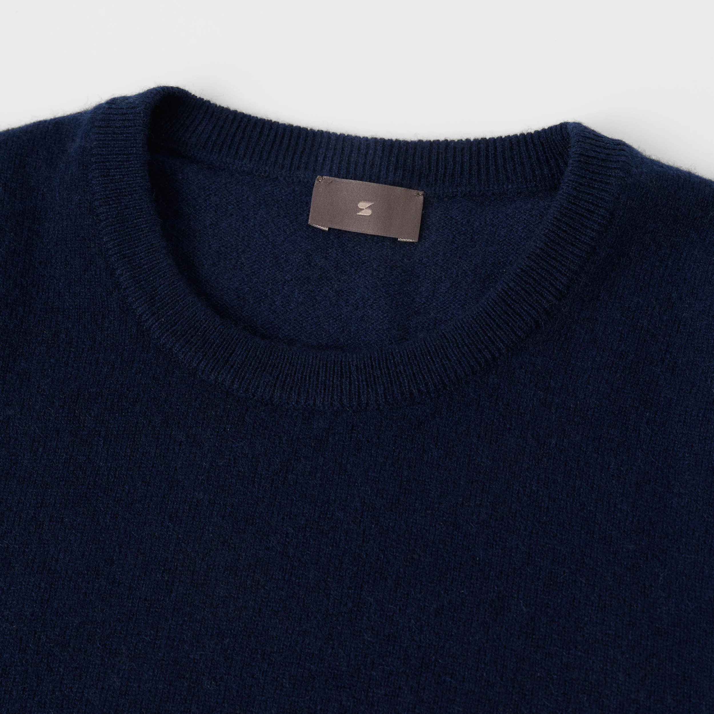 Men's Cashmere Crewneck Sweater - Image 20