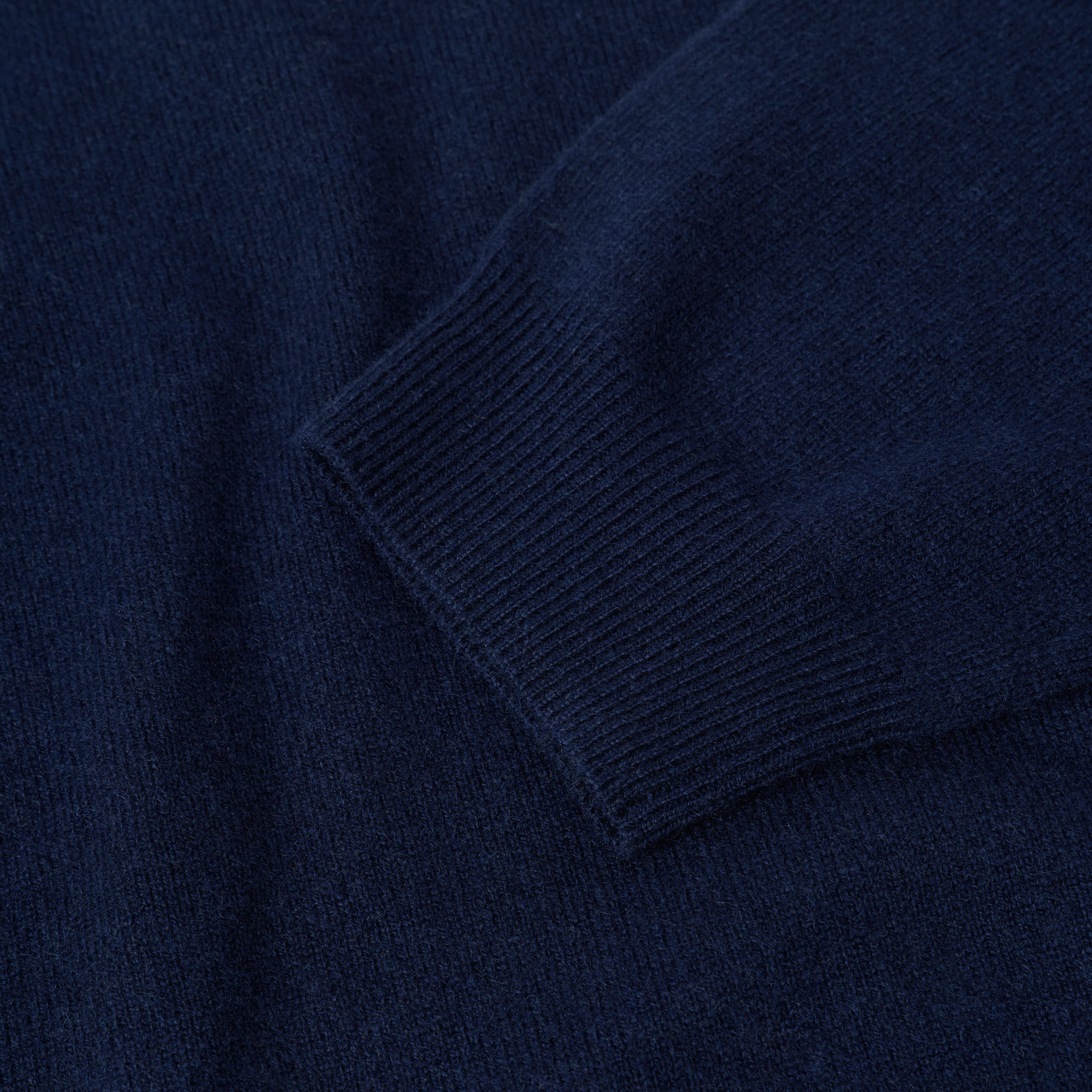 Men's Cashmere Crewneck Sweater - Image 21