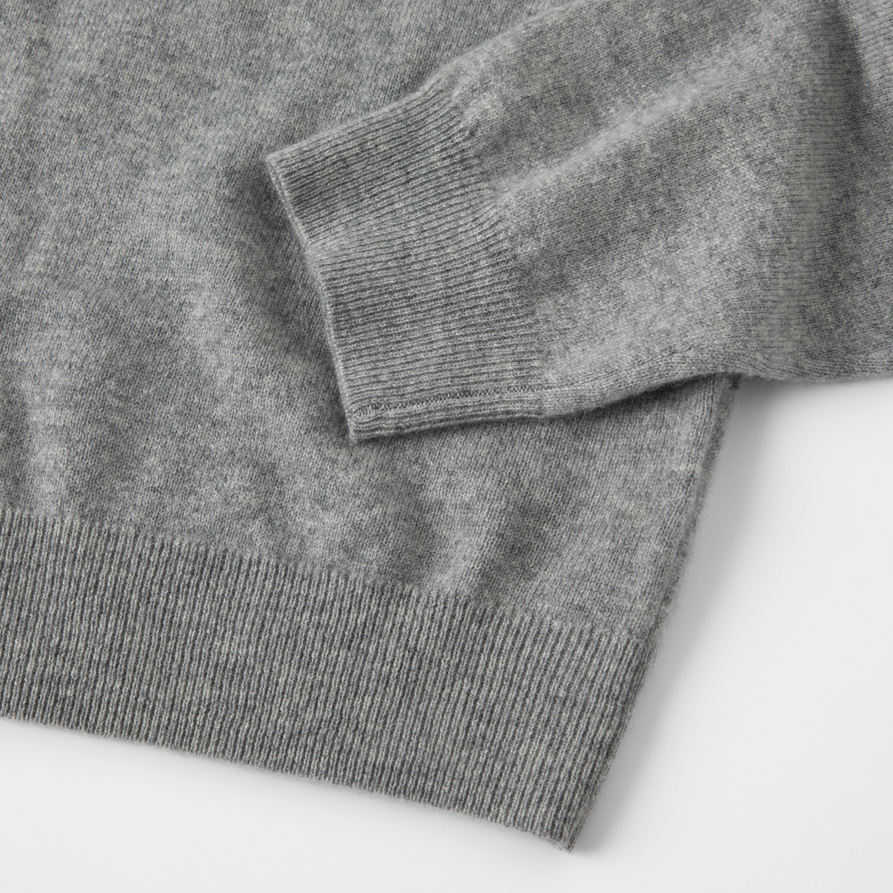 Men's Cashmere Crewneck Sweater - Image 27