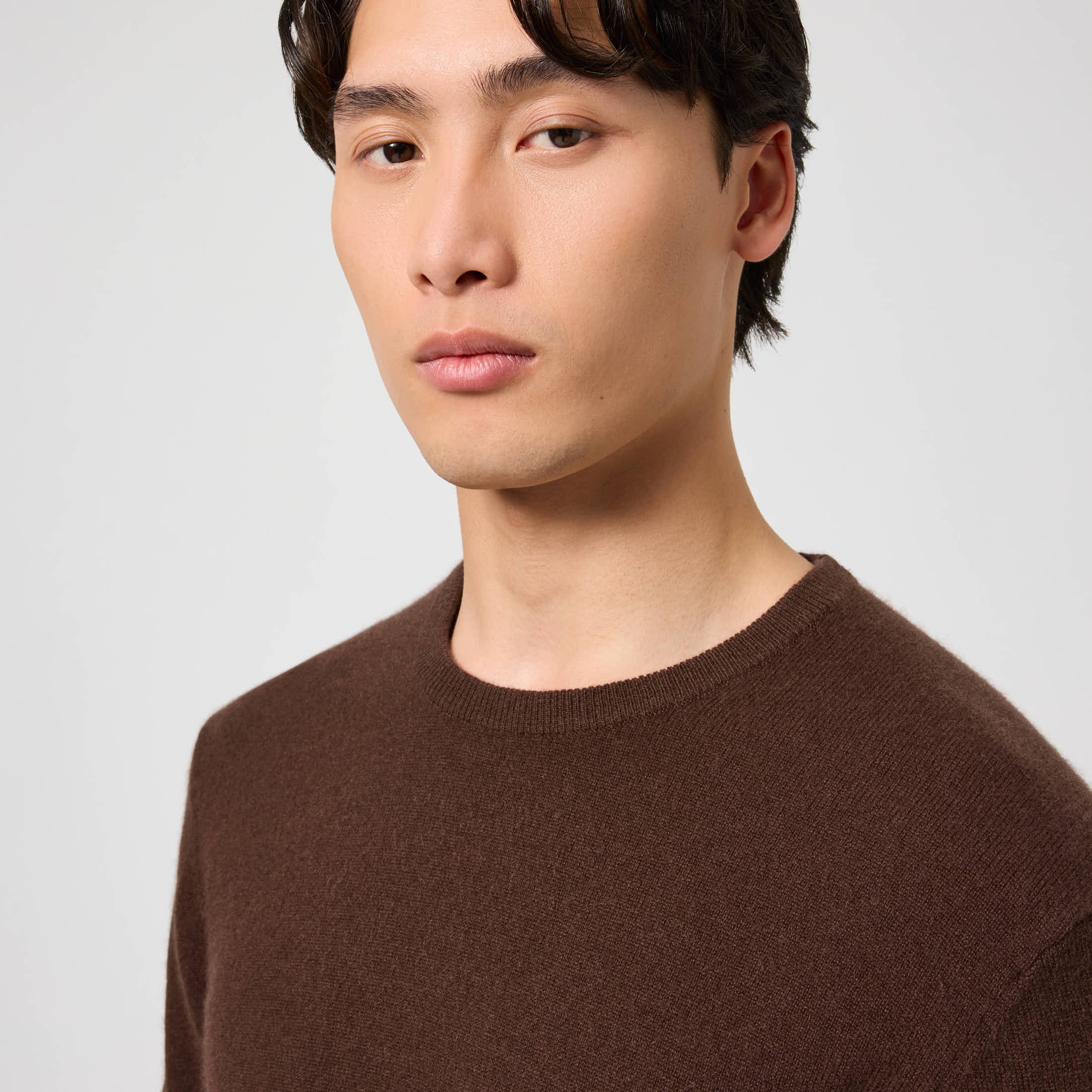 Men's Cashmere Crewneck Sweater - Image 4