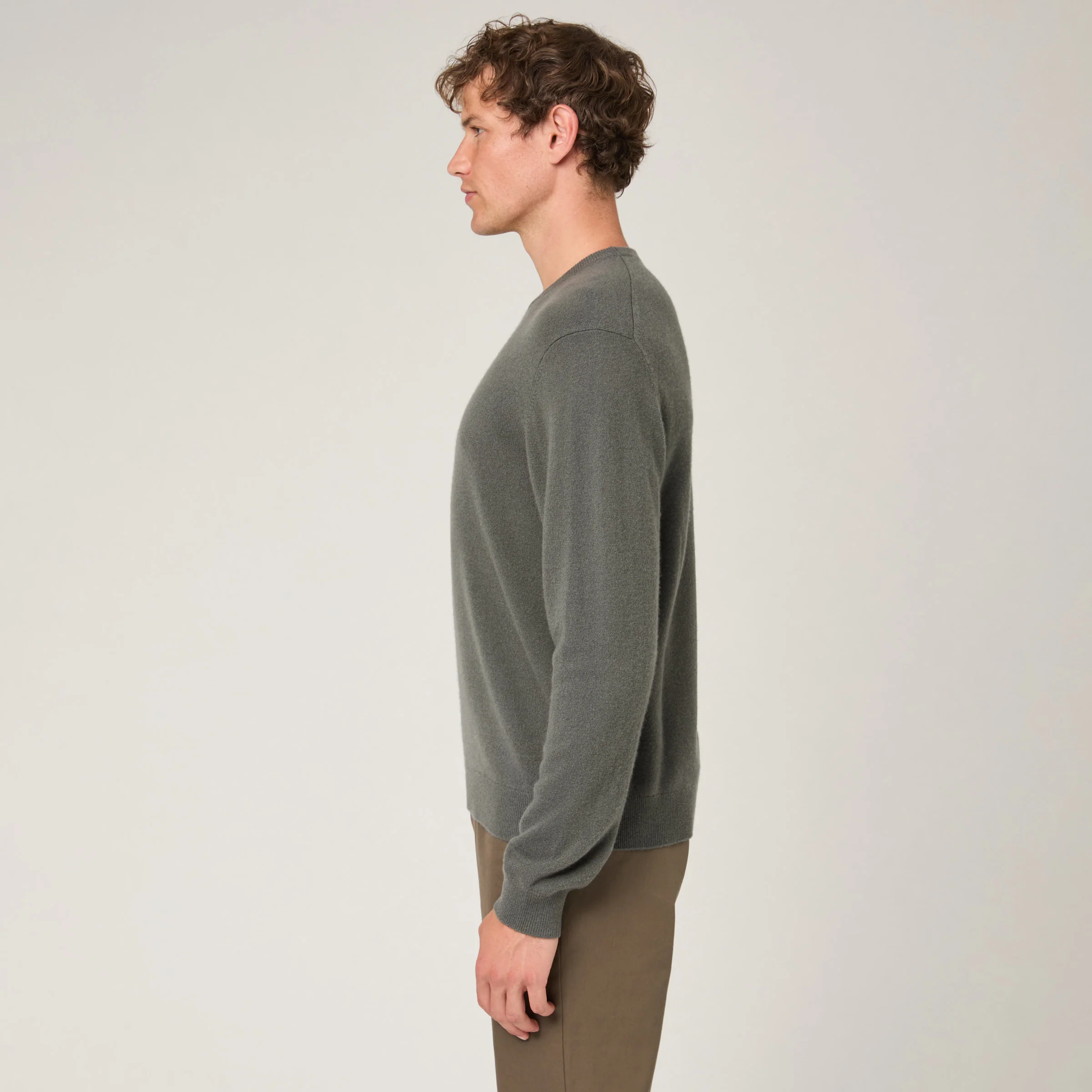 Men's Cashmere Crewneck Sweater - Image 4