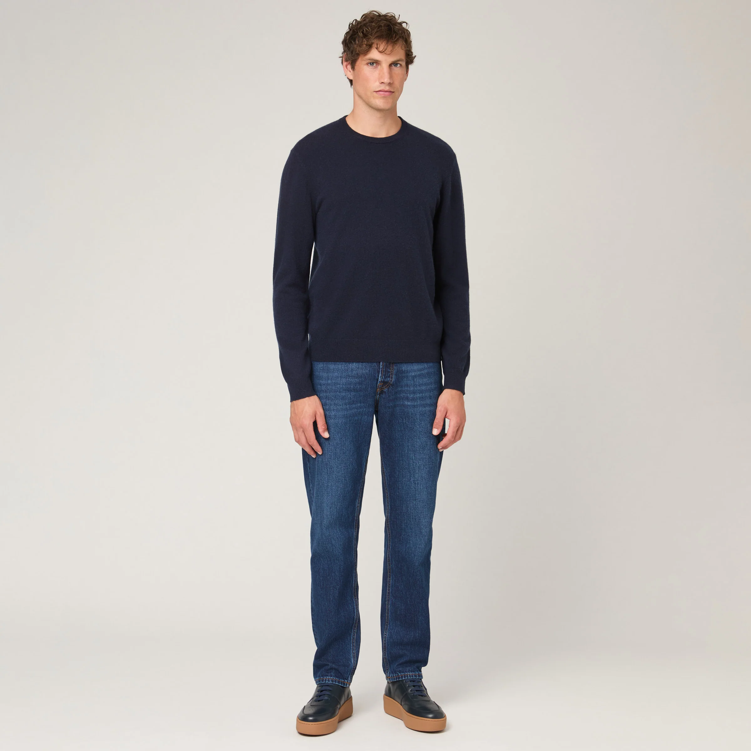 Men's Cashmere Crewneck Sweater - Image 9