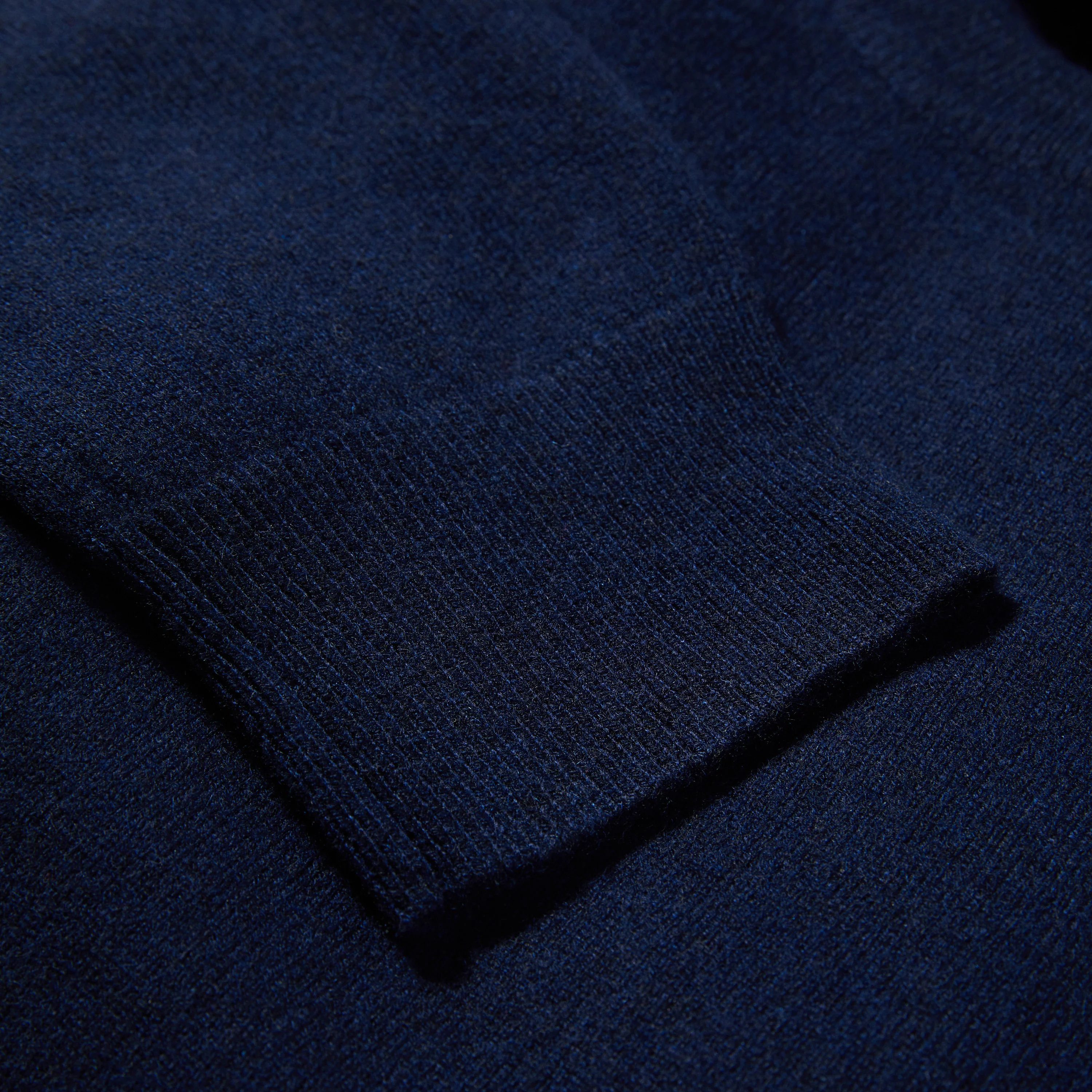 Men's Cashmere Crewneck Sweater - Image 4