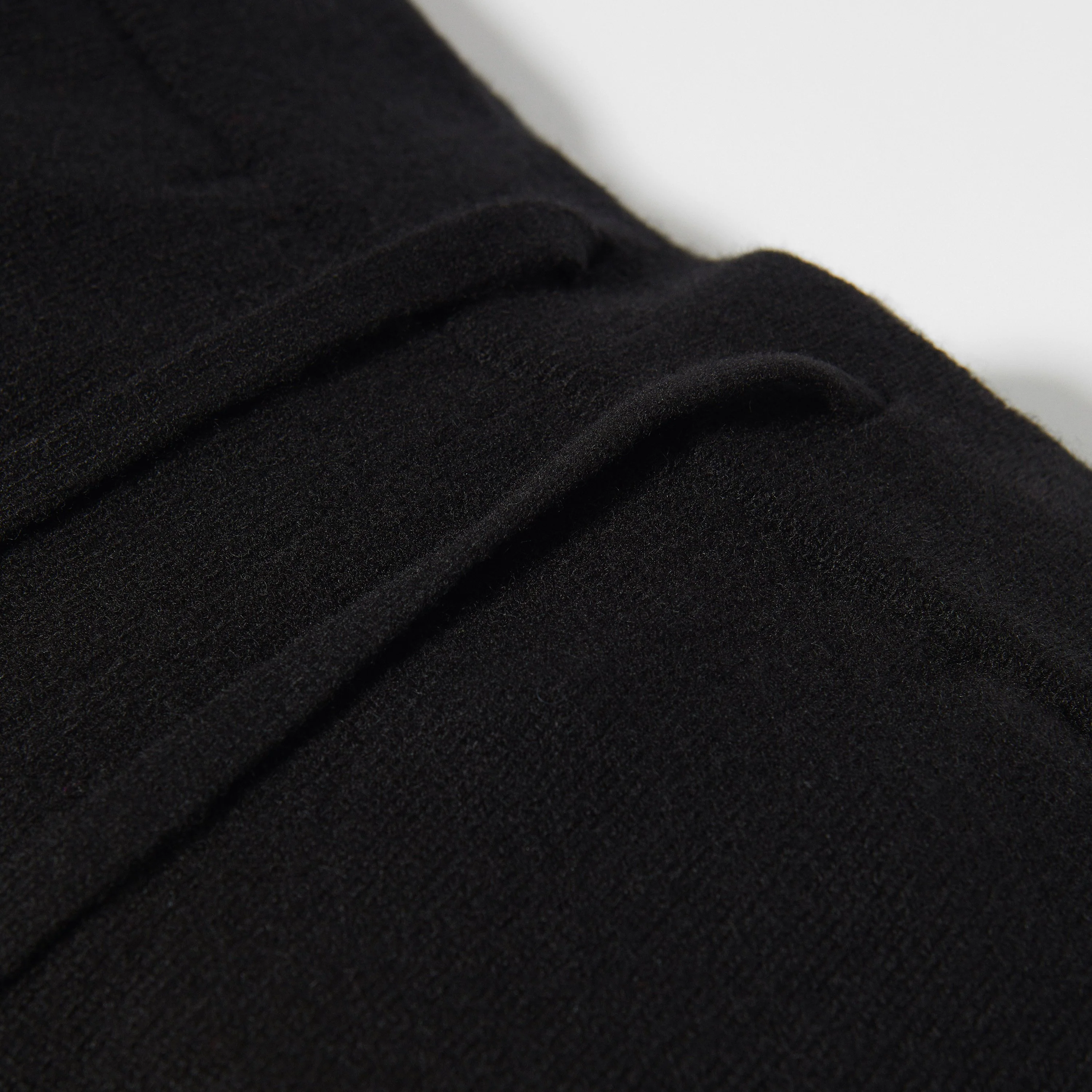 Men's Cashmere Joggers - Image 10