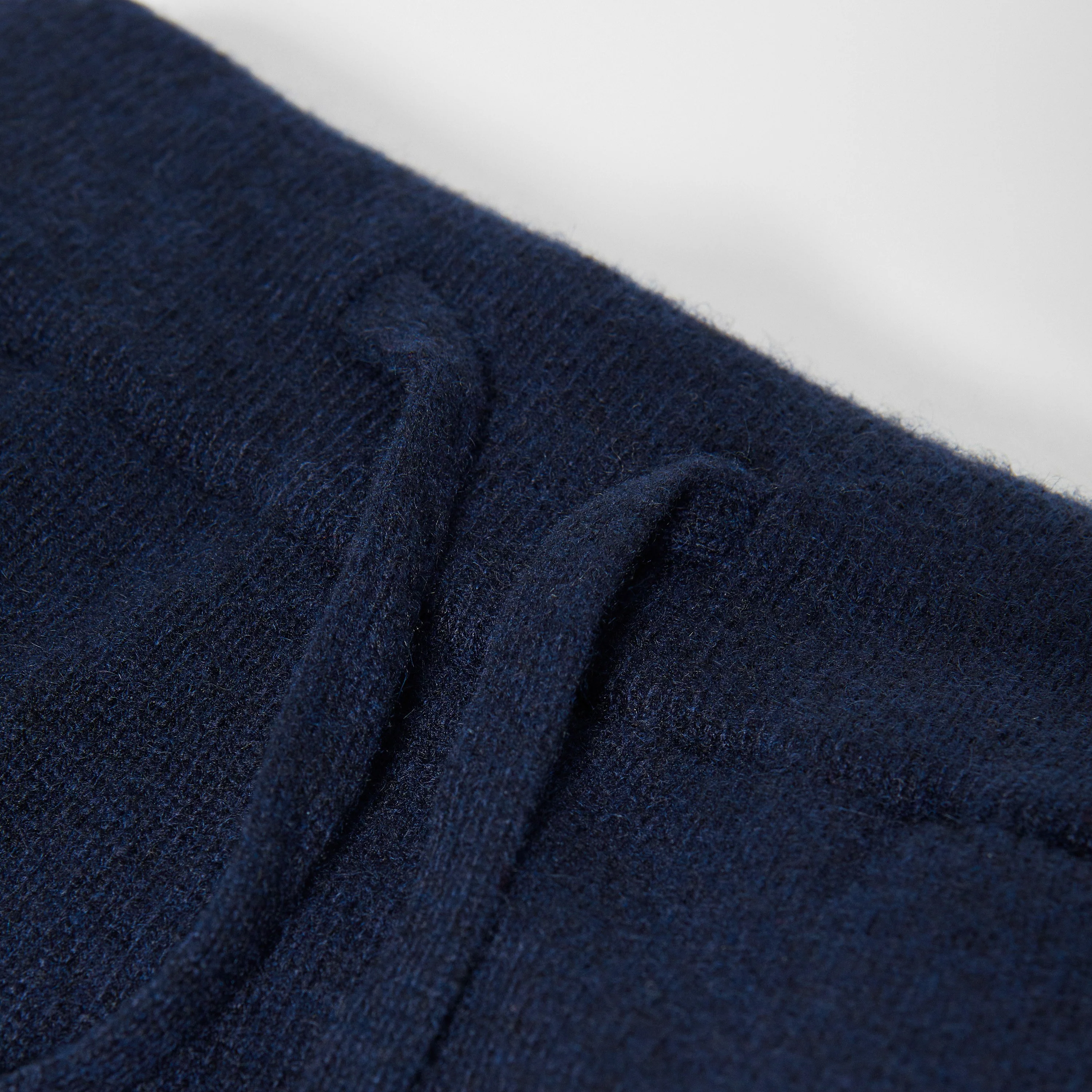 Men's Cashmere Joggers - Image 13