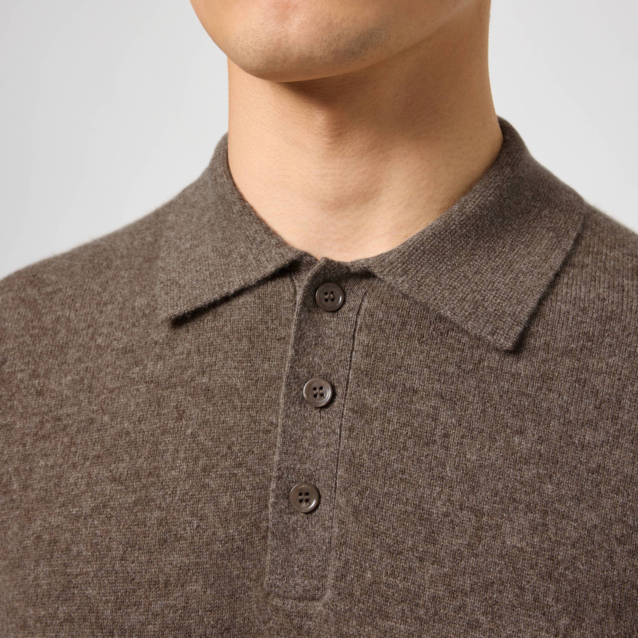 Men's Cashmere Polo Sweater - Image 4