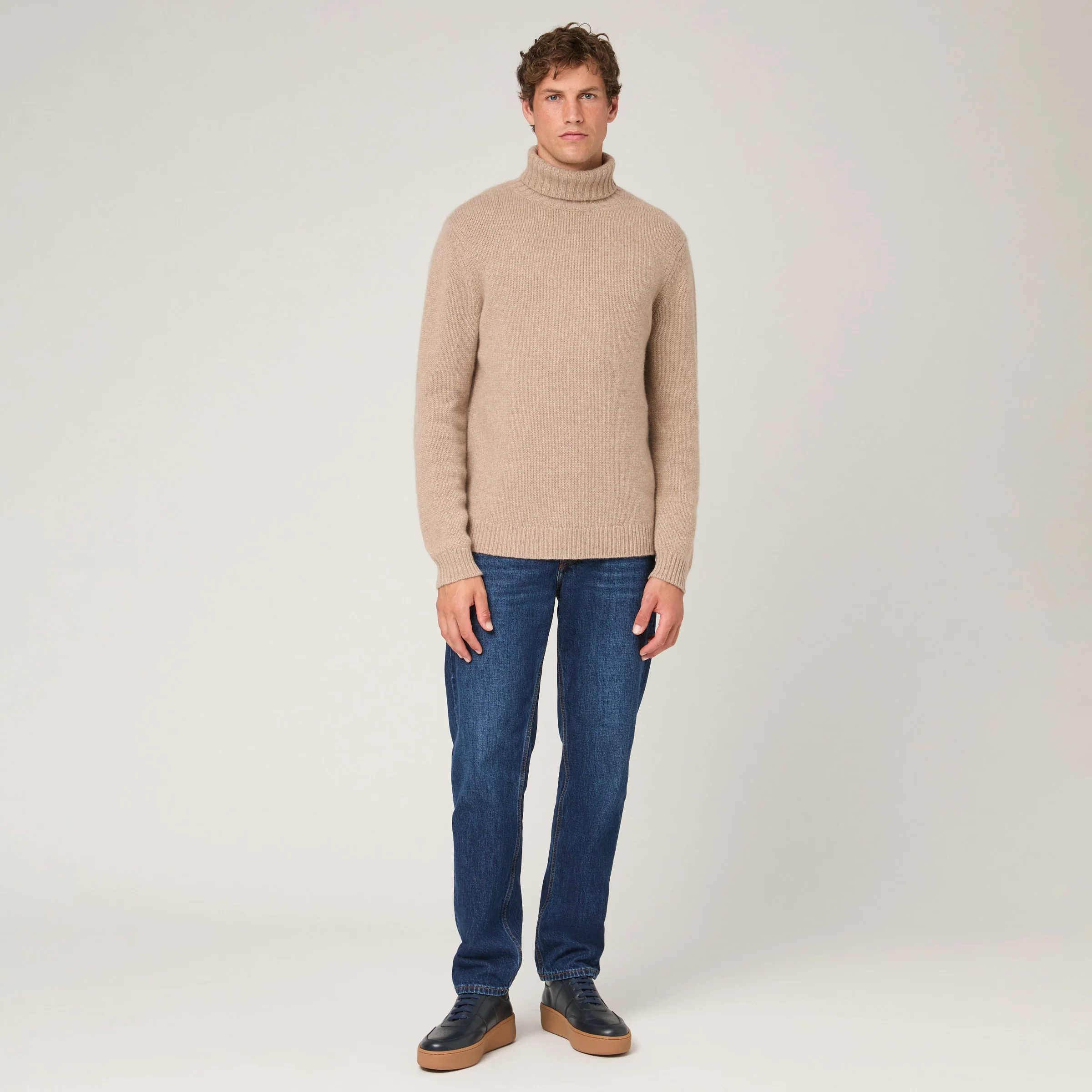 Men's Heavy Wool-Cashmere Roll Neck Sweater - Image 11