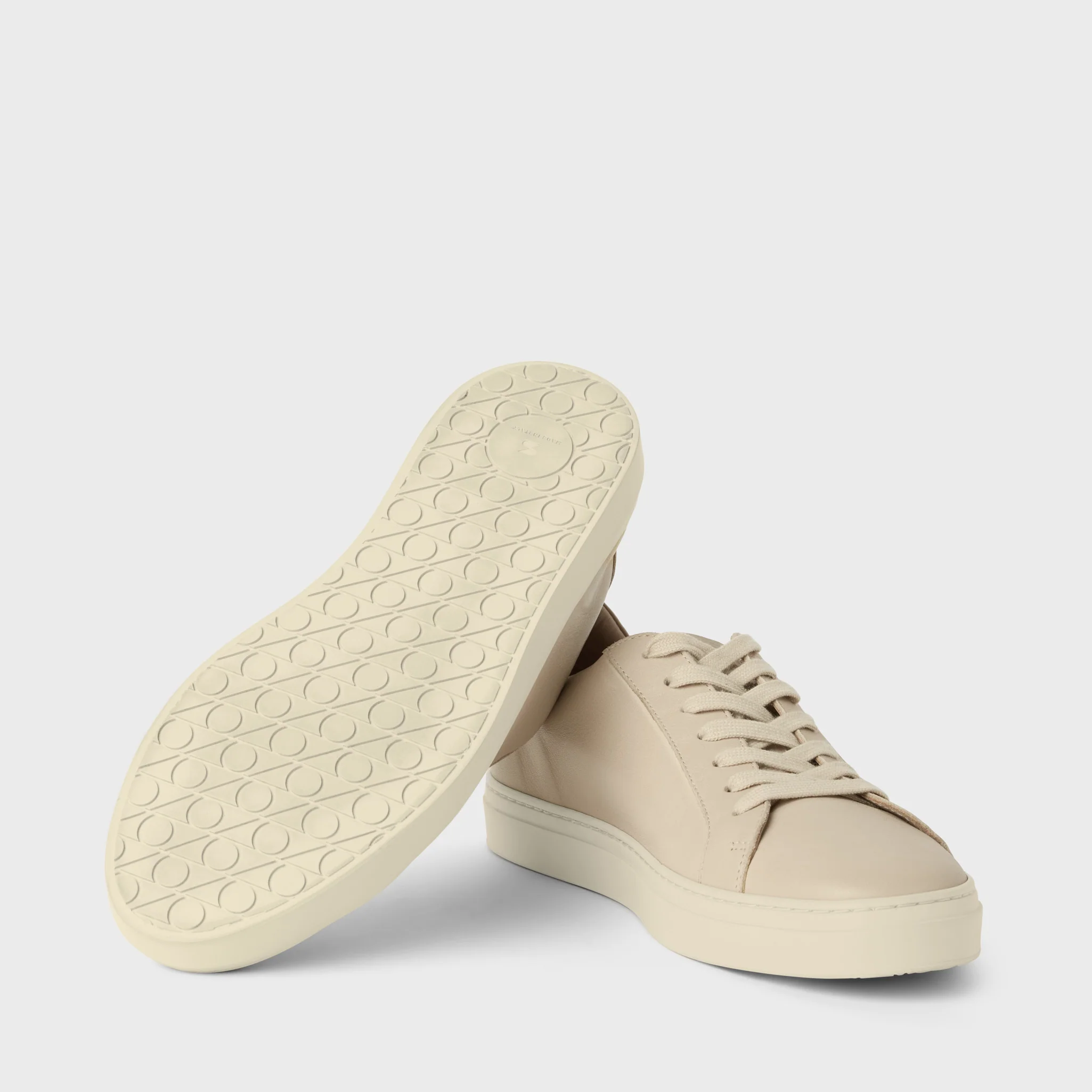 Men's Court Sneaker - Image 17