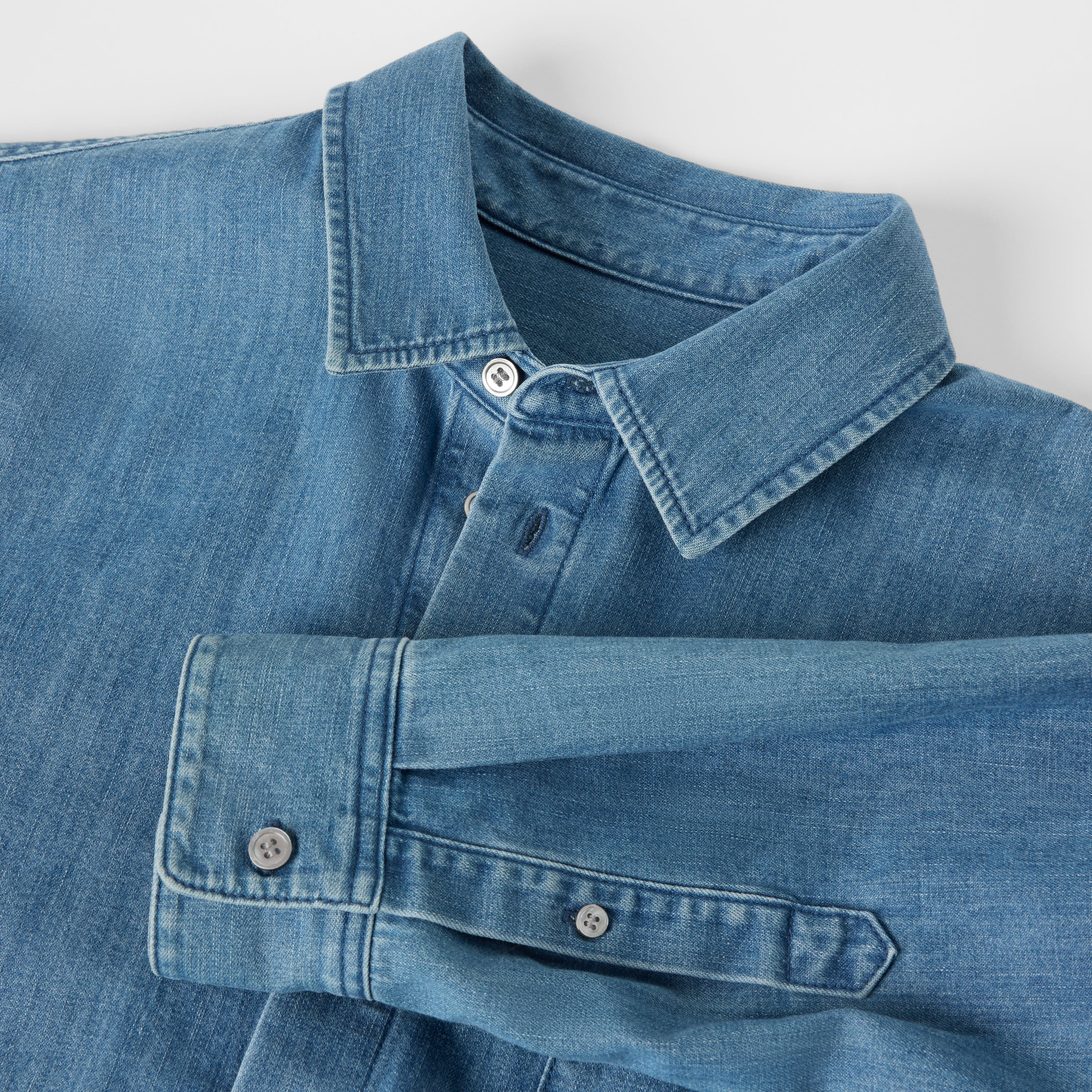 Men's Relaxed Denim Shirt - Image 7