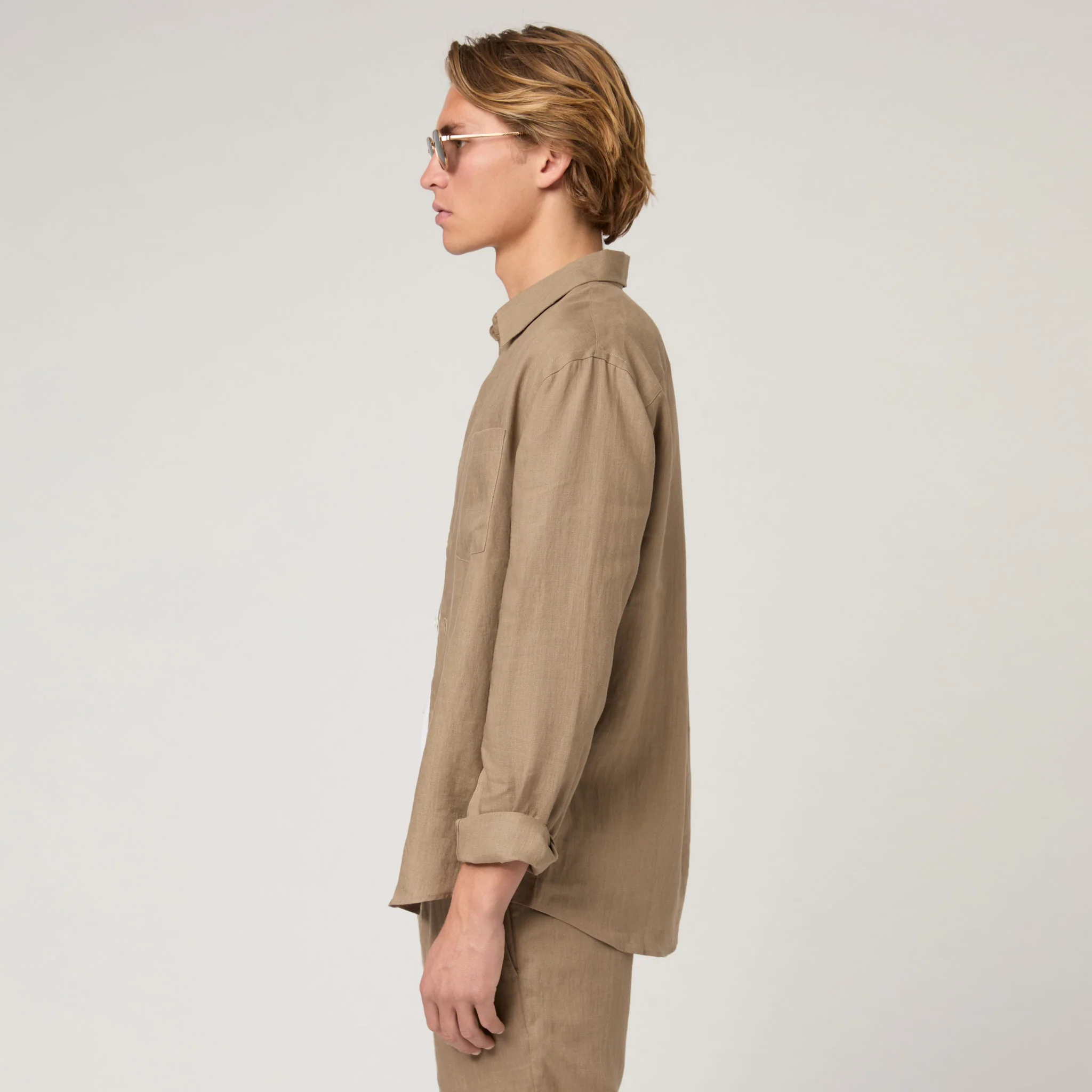 Men's Relaxed Linen Shirt - Image 18
