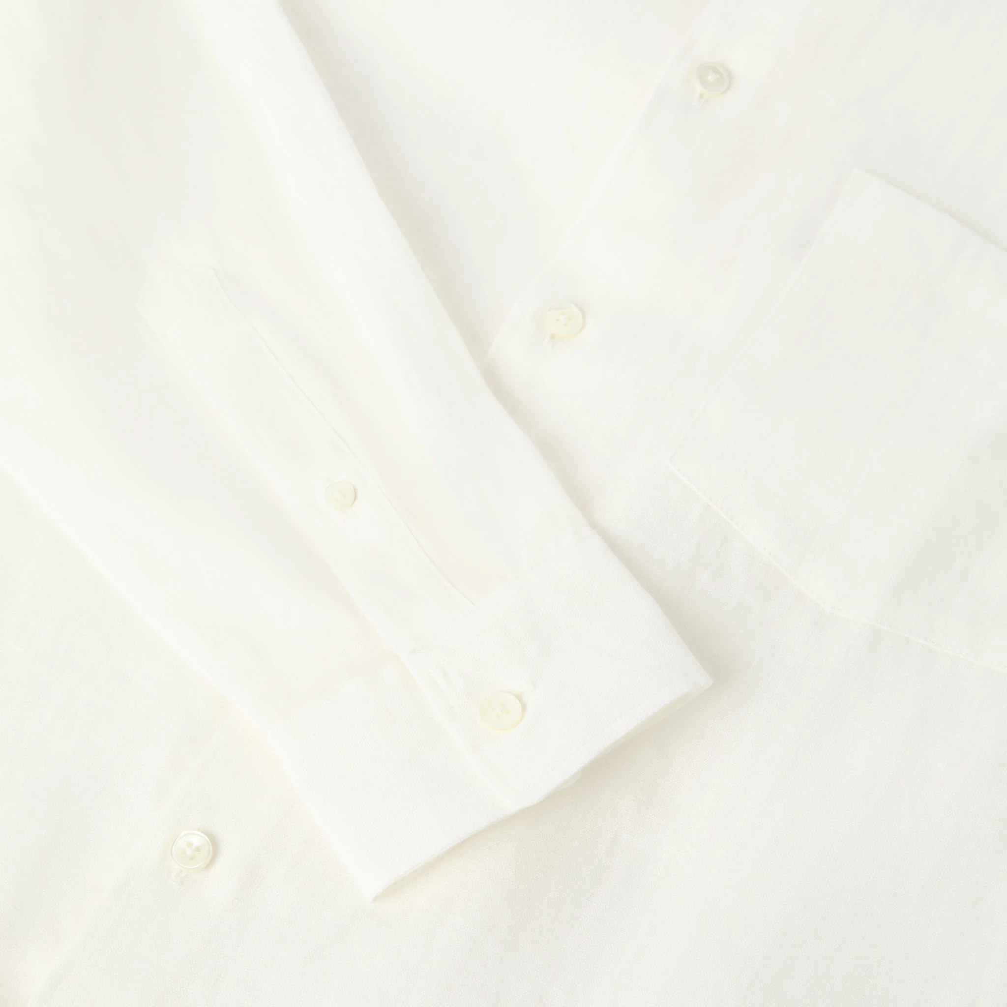 Men's Relaxed Linen Shirt - Image 7