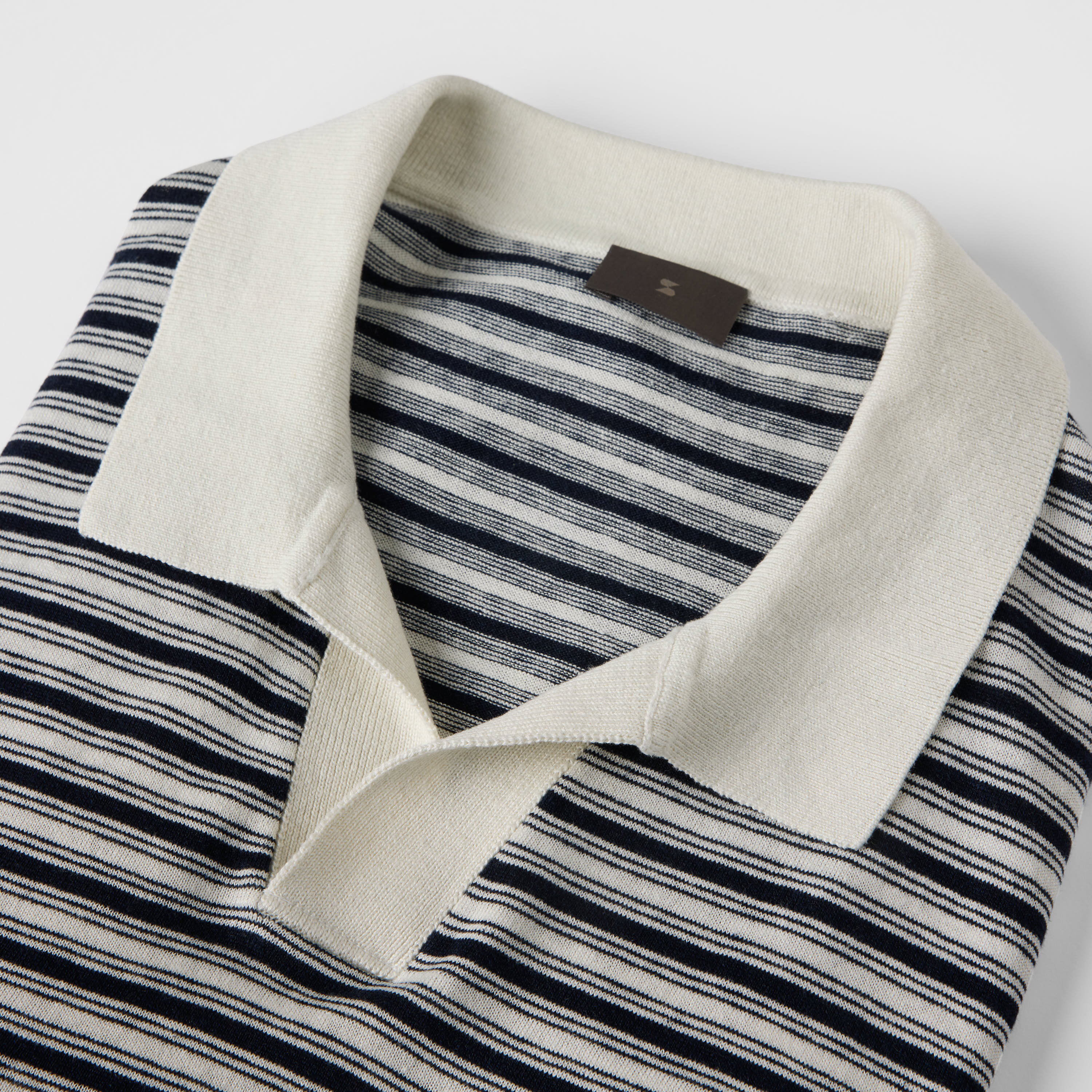 Men's Silk-Linen Striped Polo - Image 13