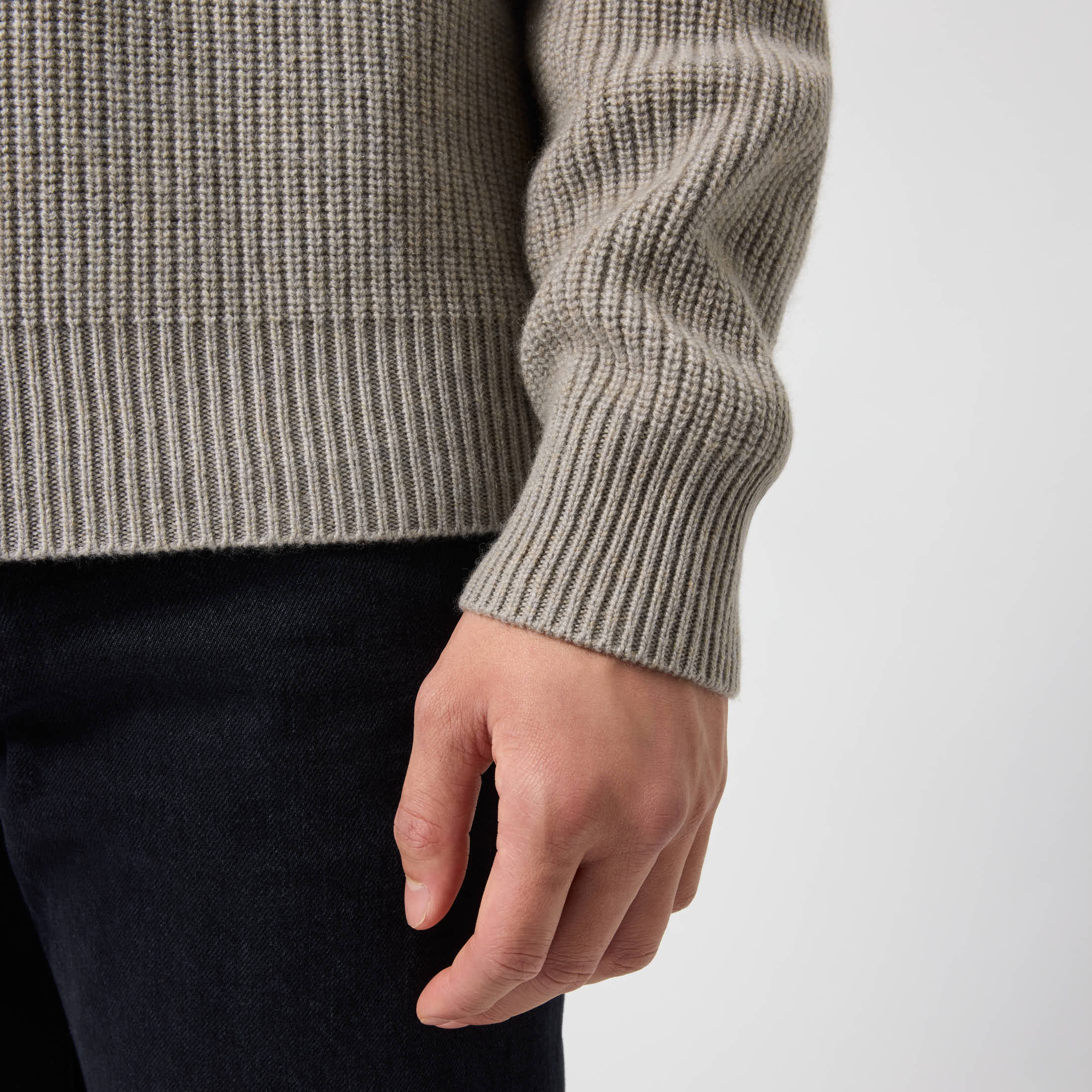 Men's Wool-Cashmere Rib Sweater - Image 12