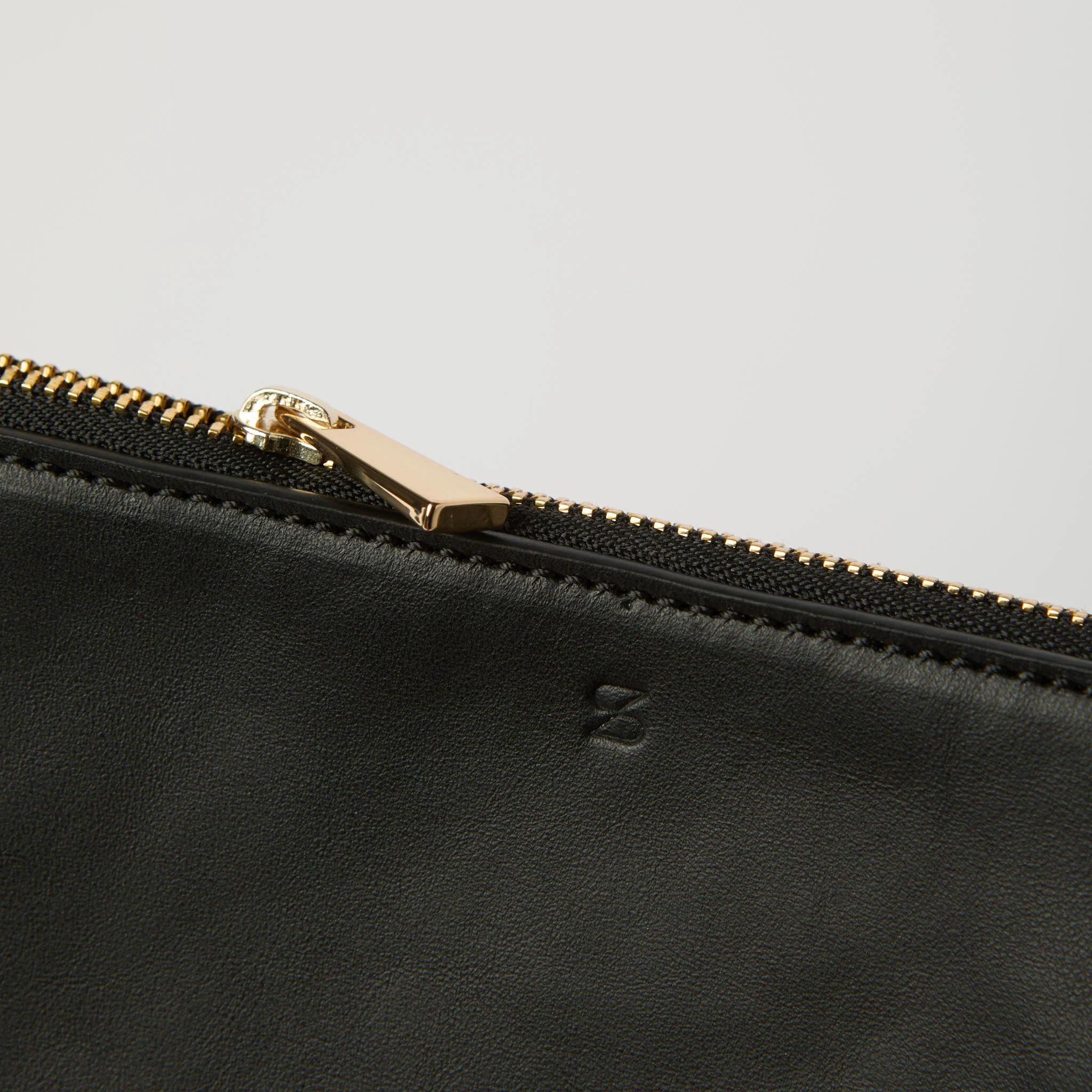 Nappa Leather Beauty Bag - Image 8