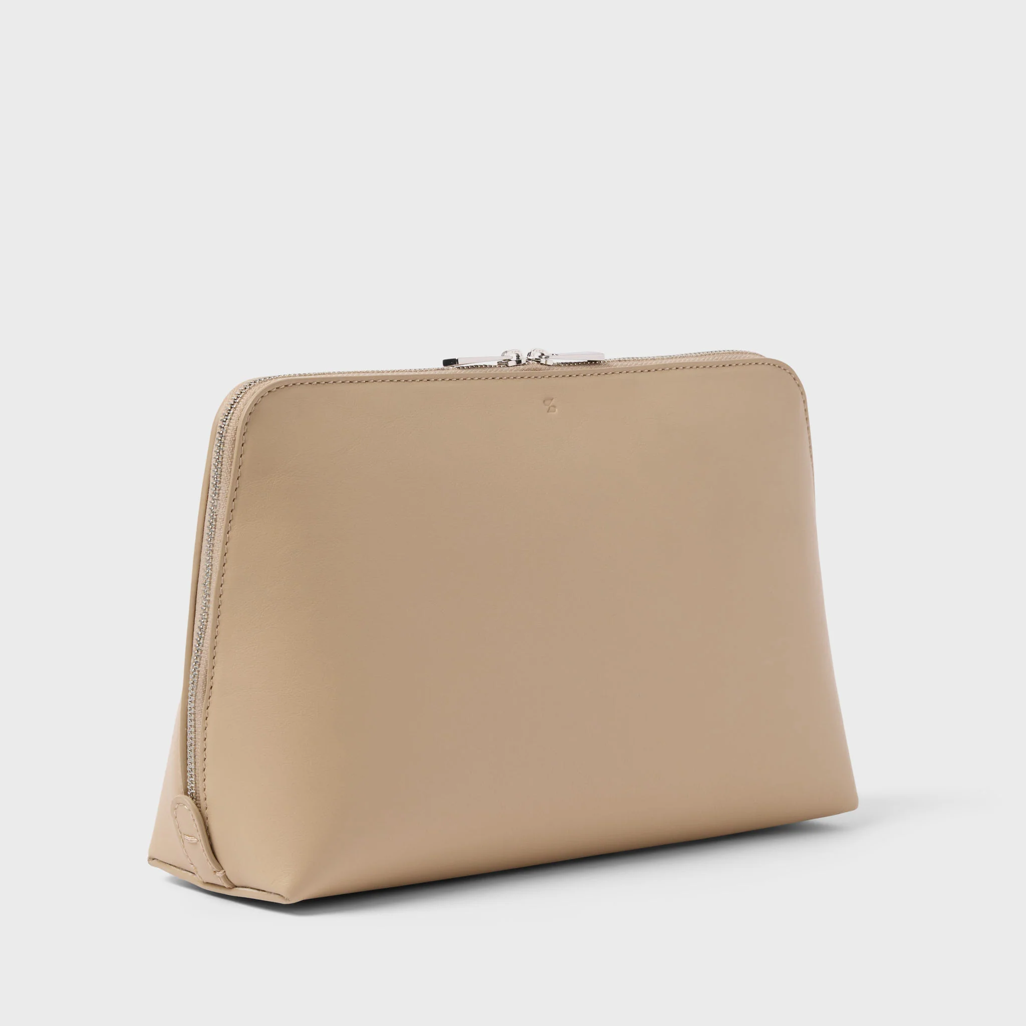 Nappa Leather Toiletry Bag - Image 7