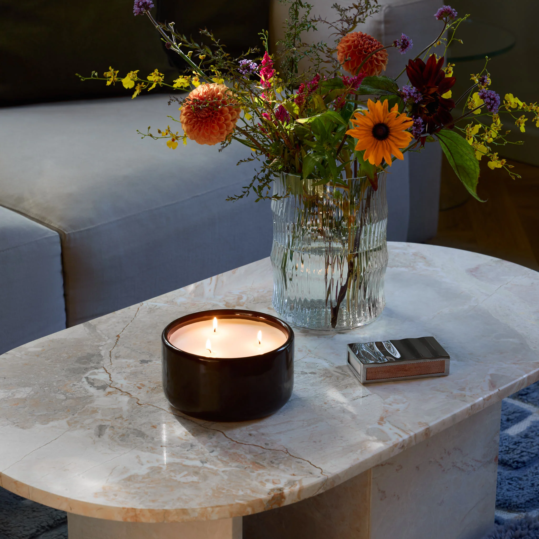 3-wick Scented Candle Petitgrain Jasmine Chinotto - Image 3