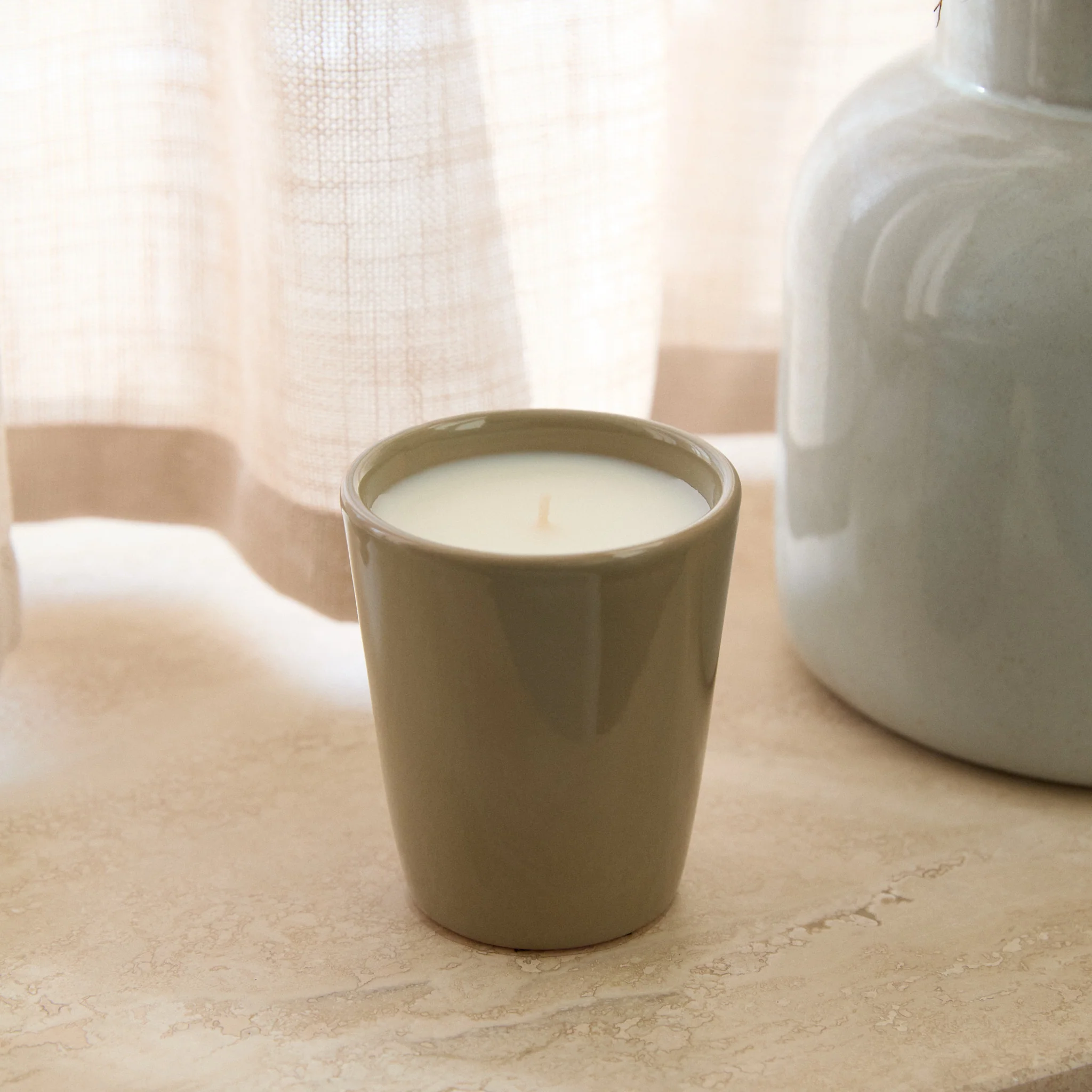 Scented Candle Neroli Iris Petitgrain - Image 3