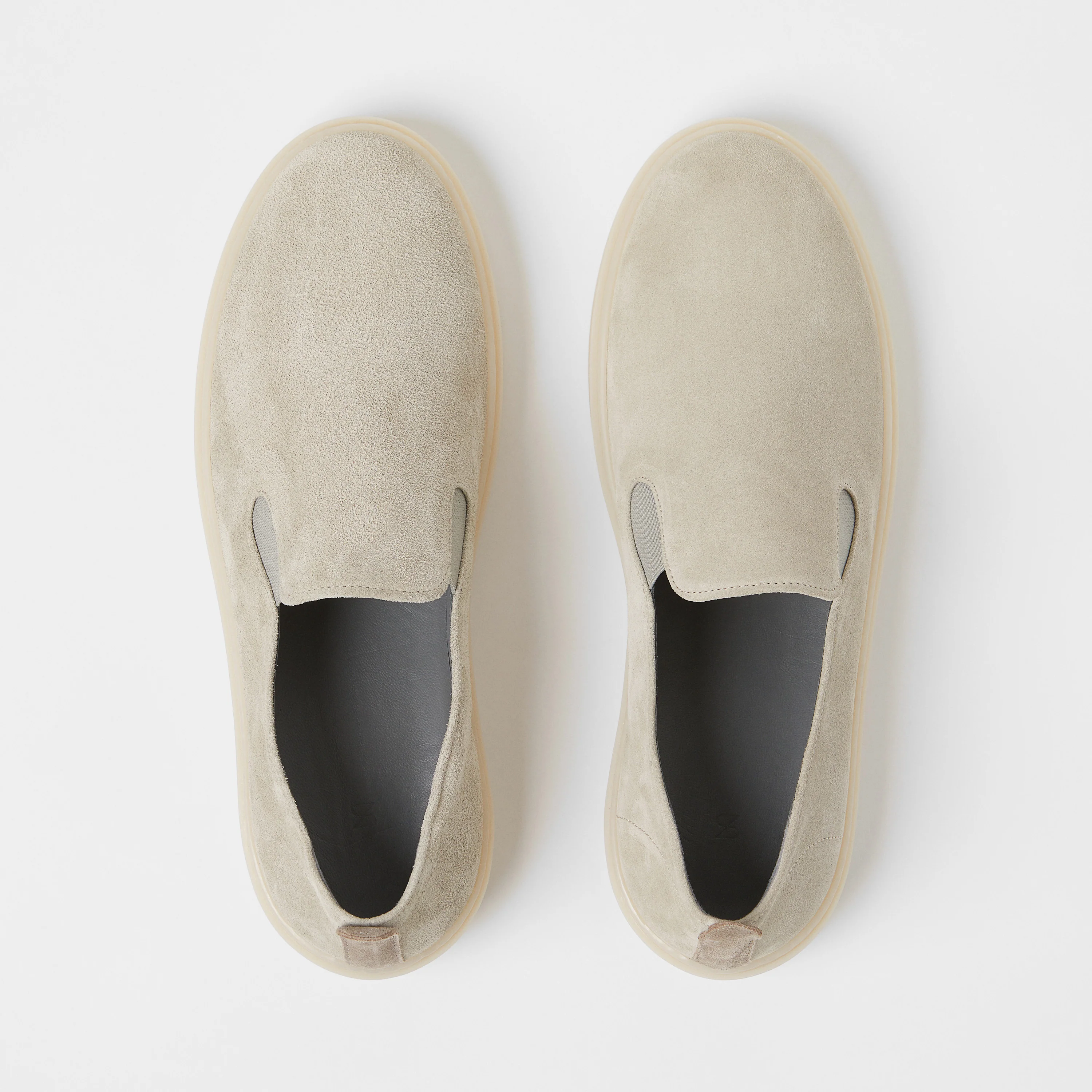 Slip-On Suede Sneaker Junior - Image 11