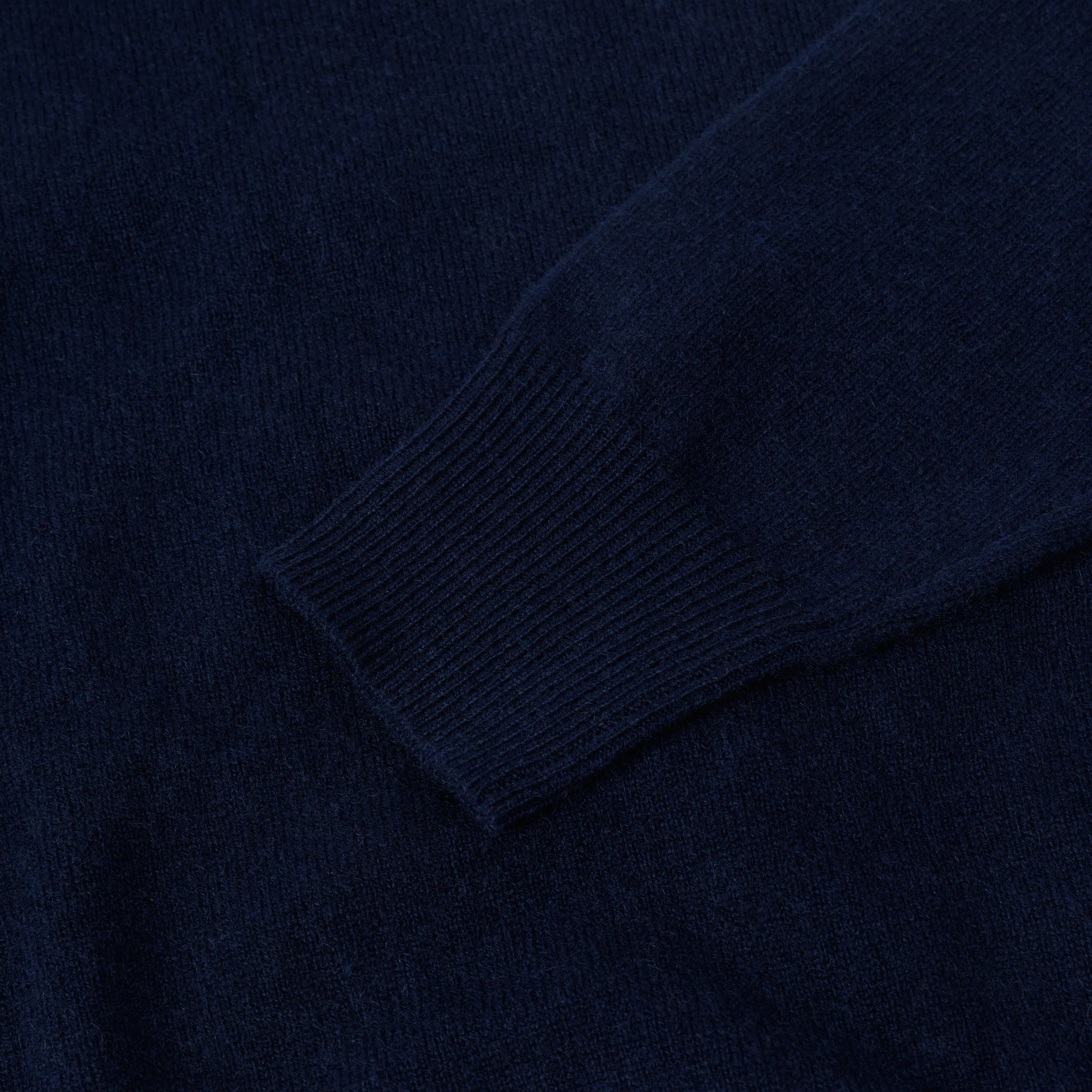 Women's Cashmere Crewneck Sweater - Image 21