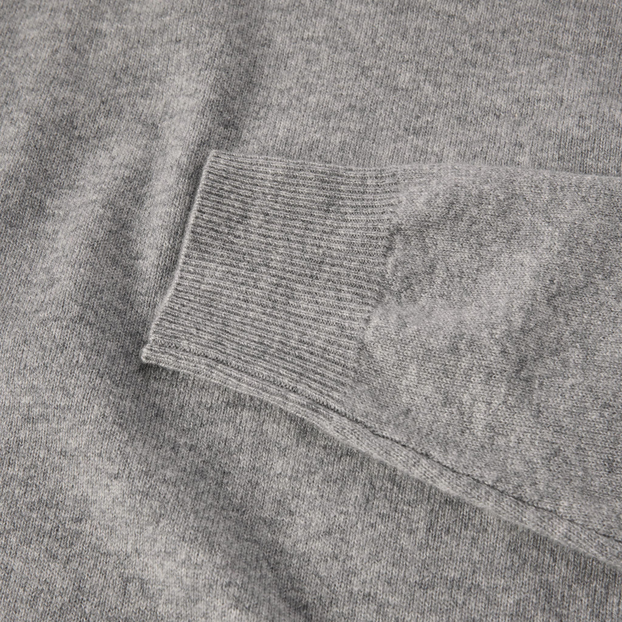 Women's Cashmere Crewneck Sweater - Image 30