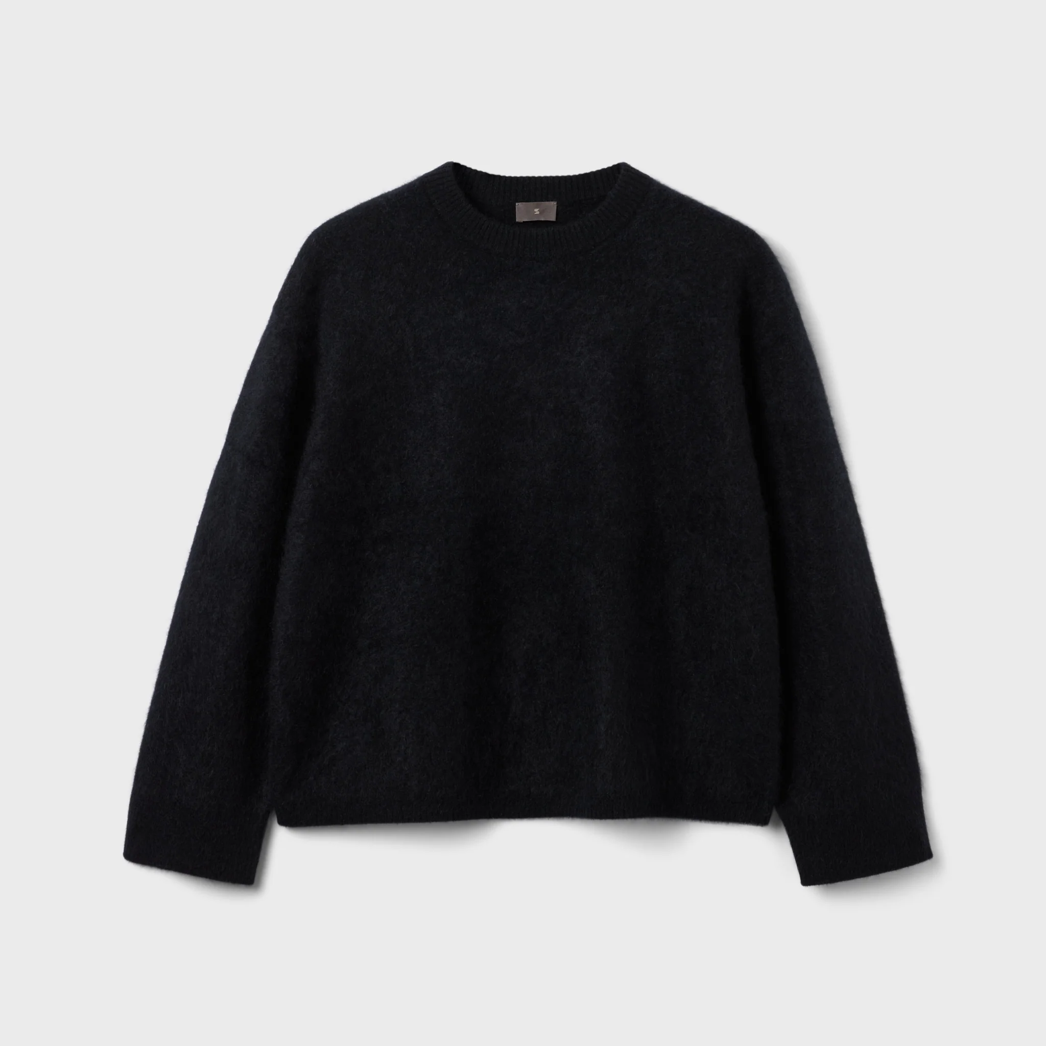 Women's Brushed Cashmere Crewneck Sweater - Image 19