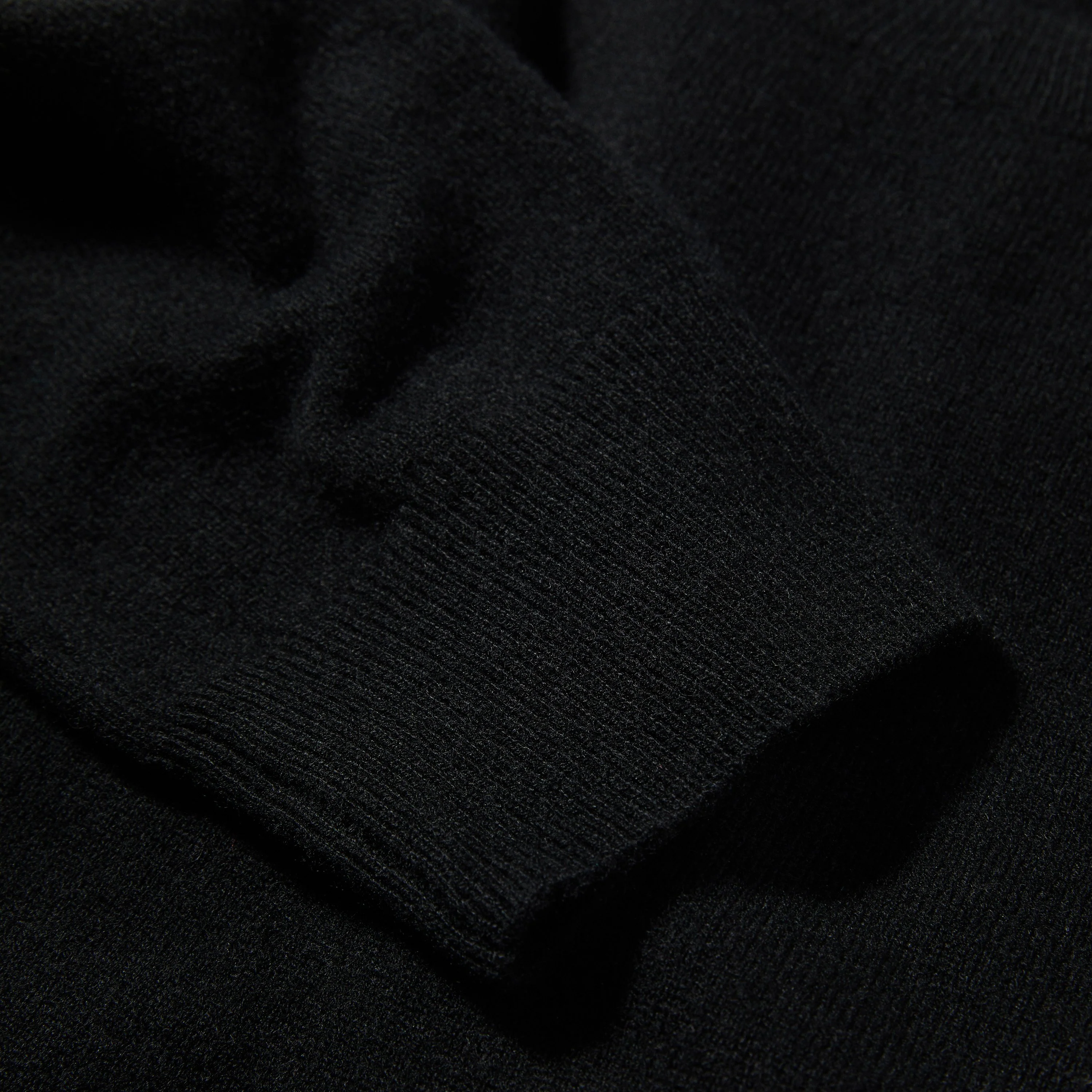 Women's Cashmere Crewneck Sweater - Image 12