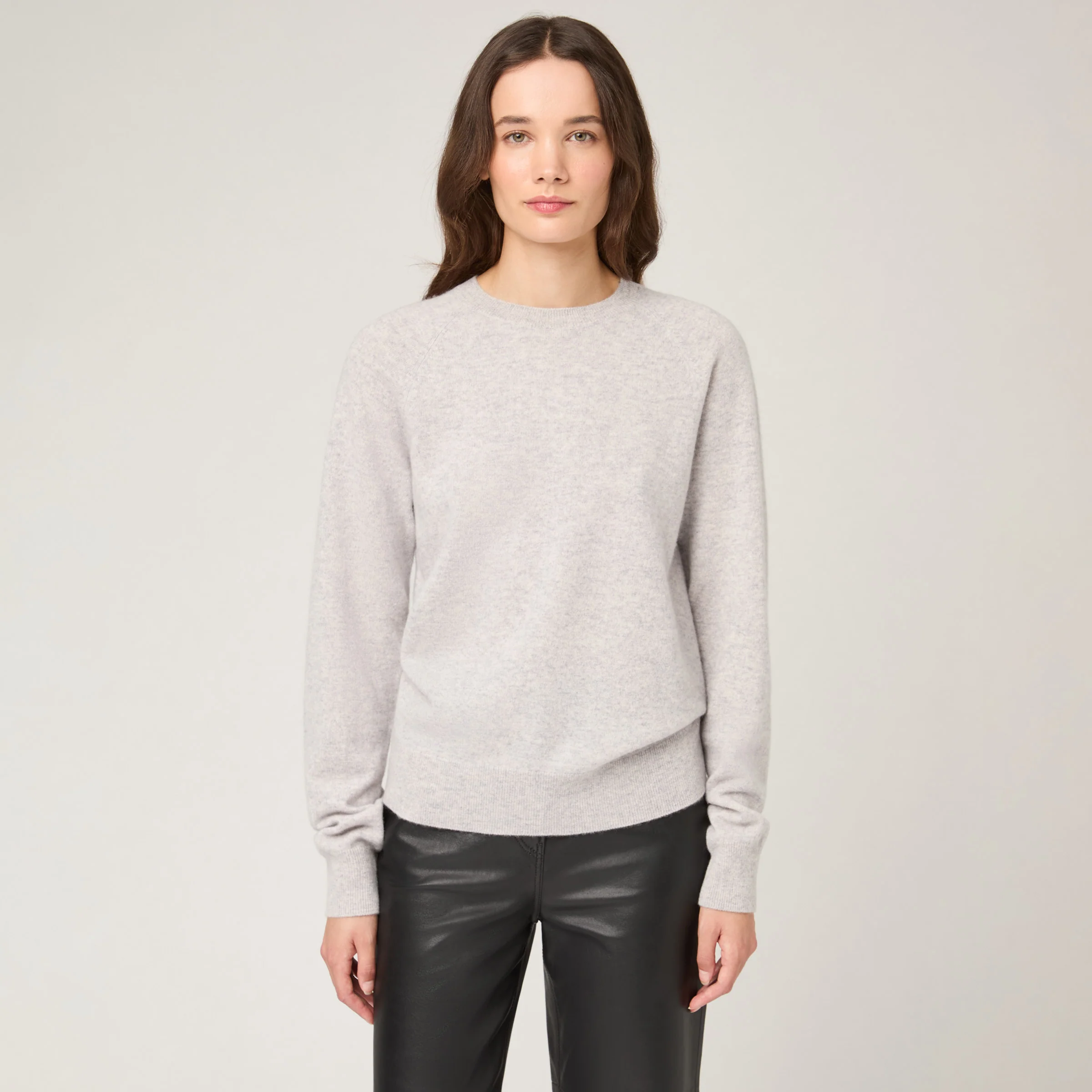 Women's Cashmere Crewneck Sweater - Image 3