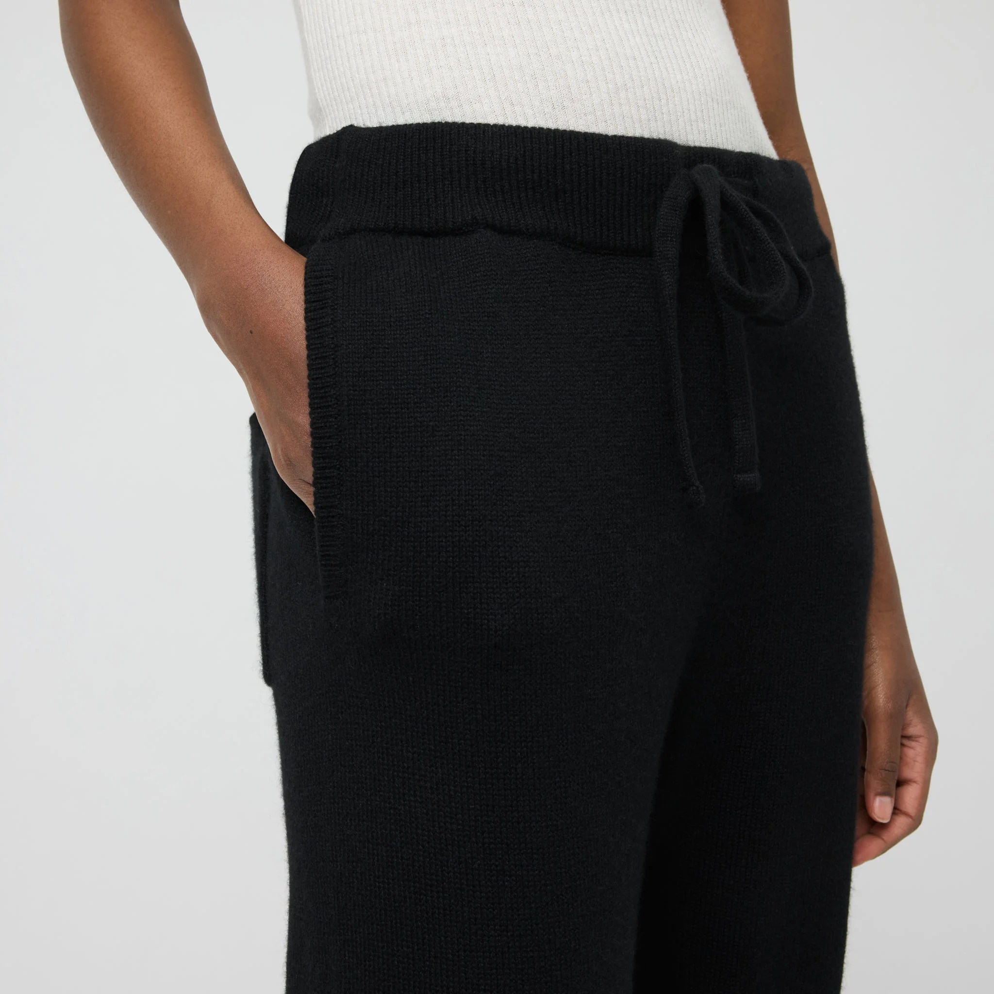 Women's Cashmere Joggers - Image 12