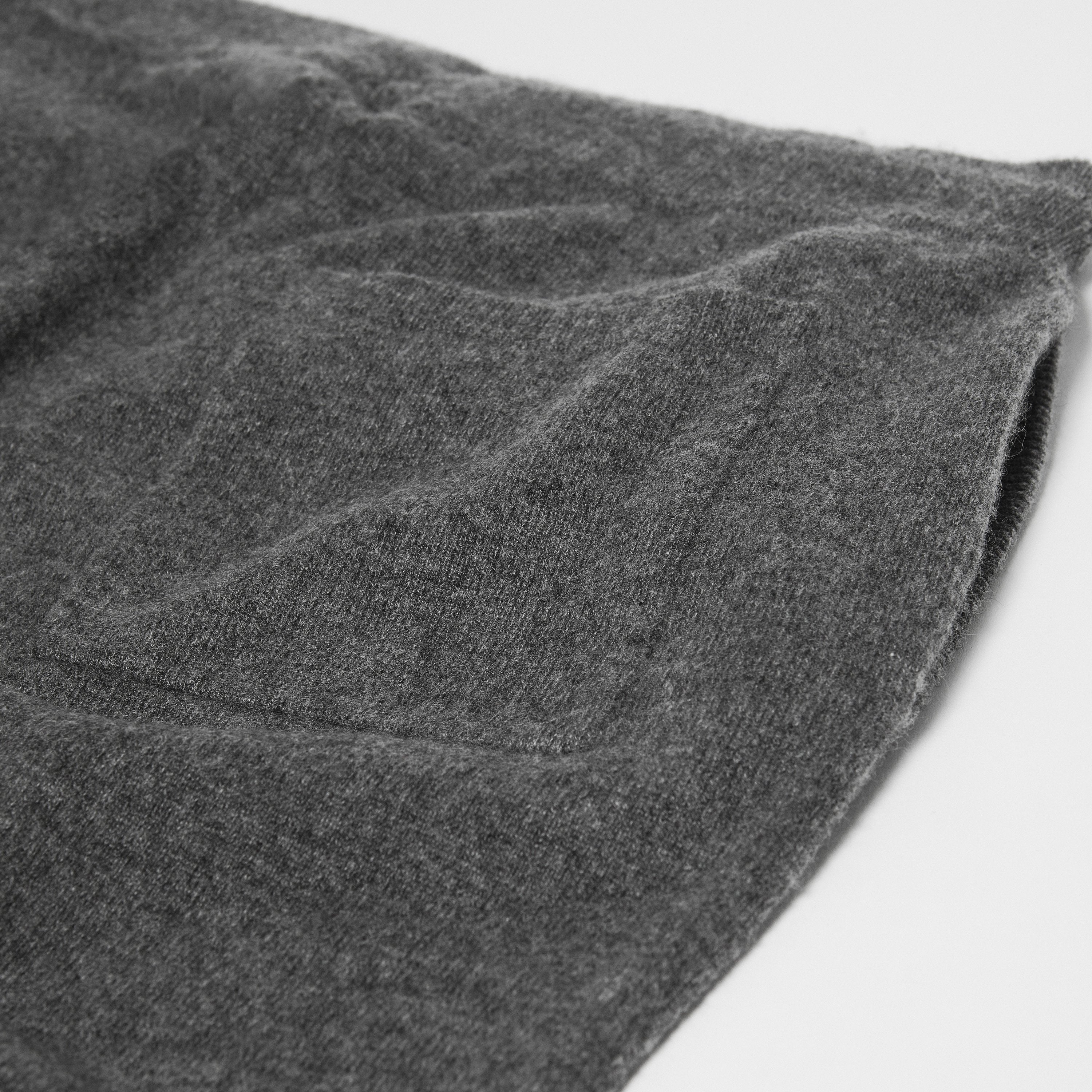 Women's Cashmere Joggers - Image 14
