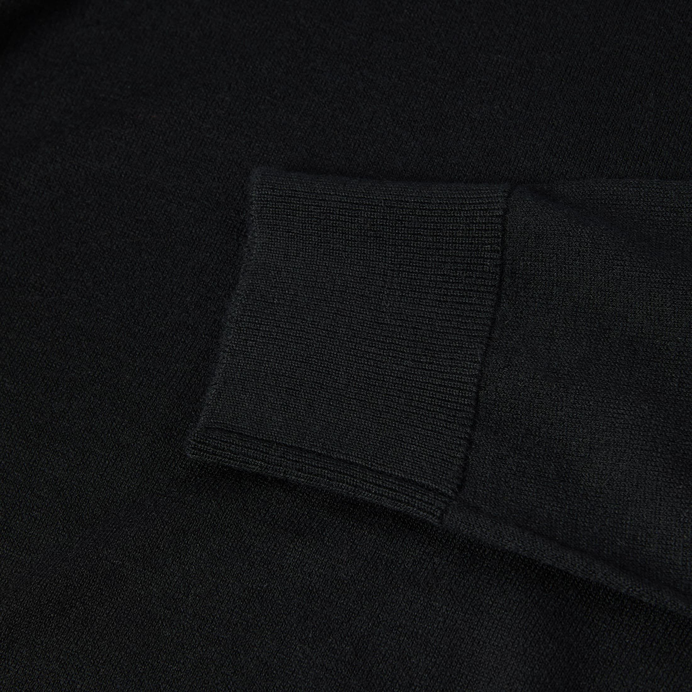Women's Fine-Knit Cashmere Turtle Neck Sweater - Image 8