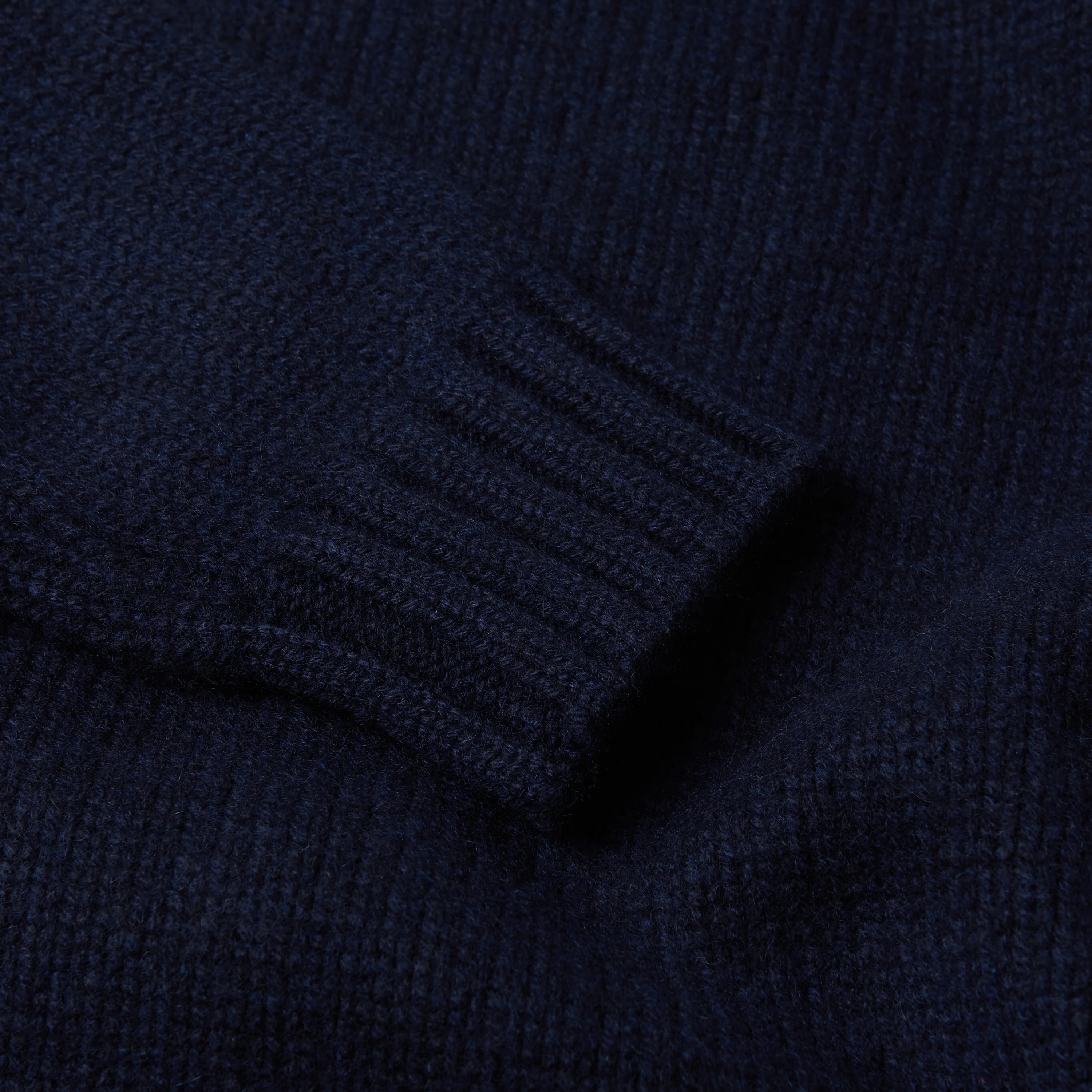 Women's Heavy Cashmere Sweater - Image 12