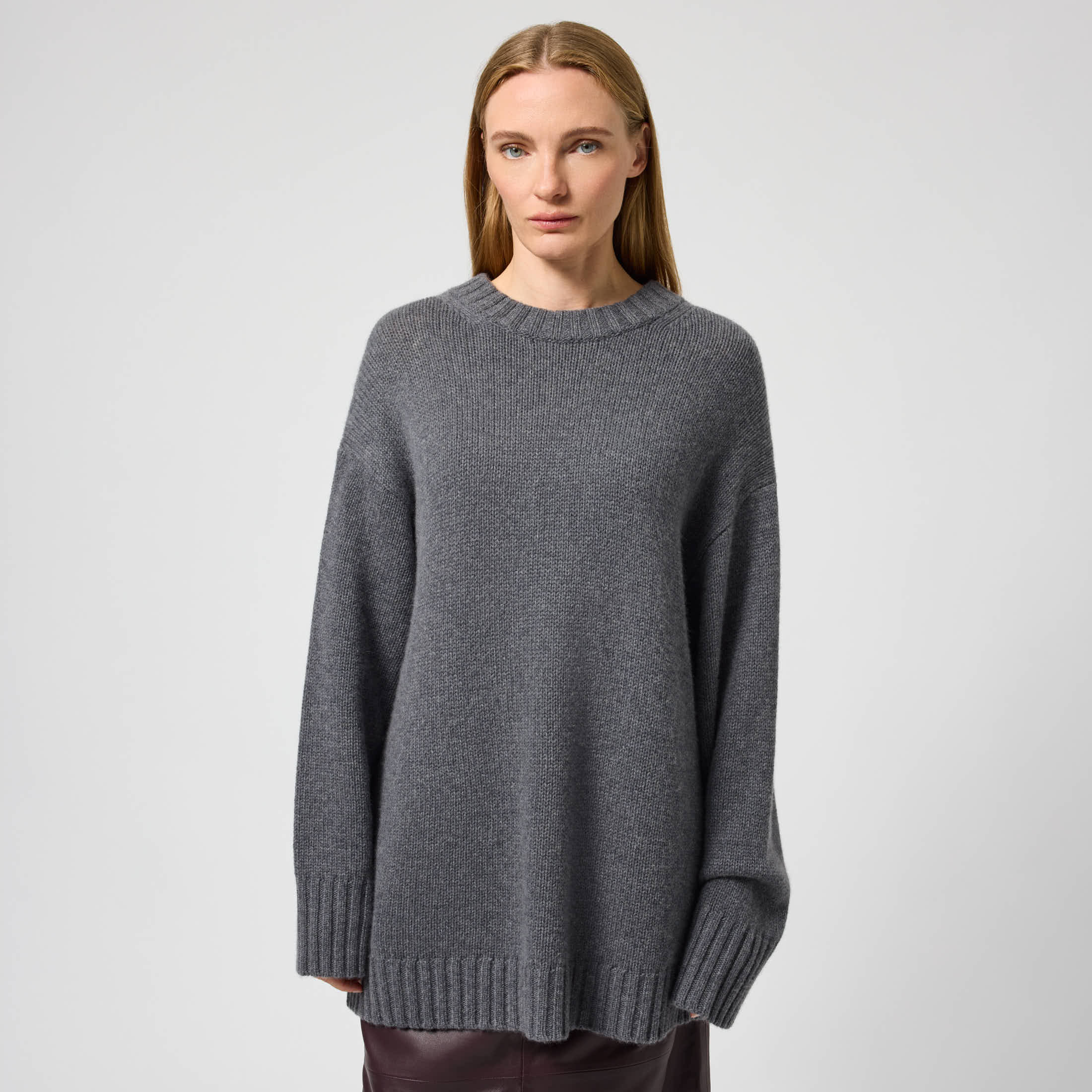 Women's Heavy Wool-Cashmere Sweater - Image 3