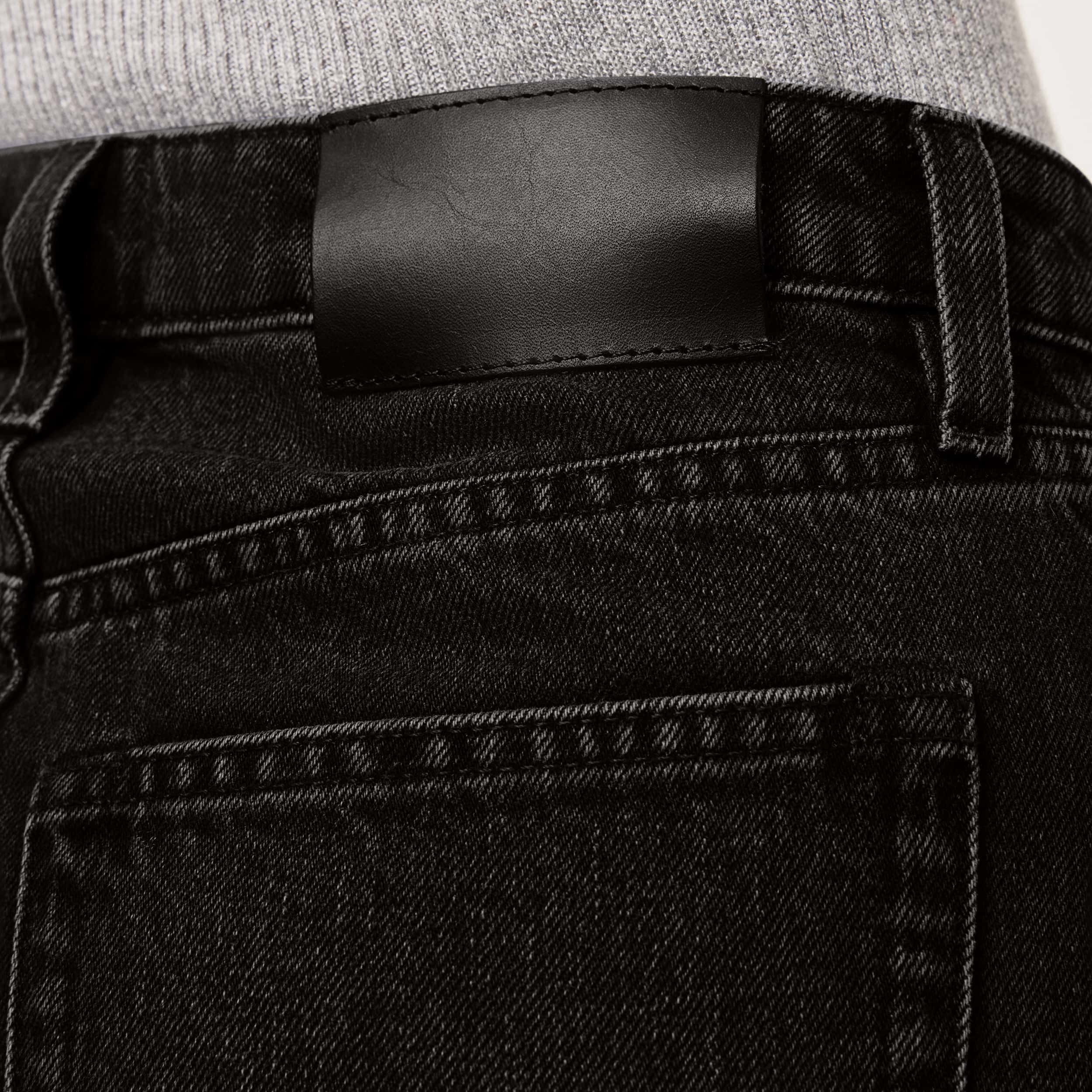 Women's High-Waisted Straight-Leg Denim - Image 6