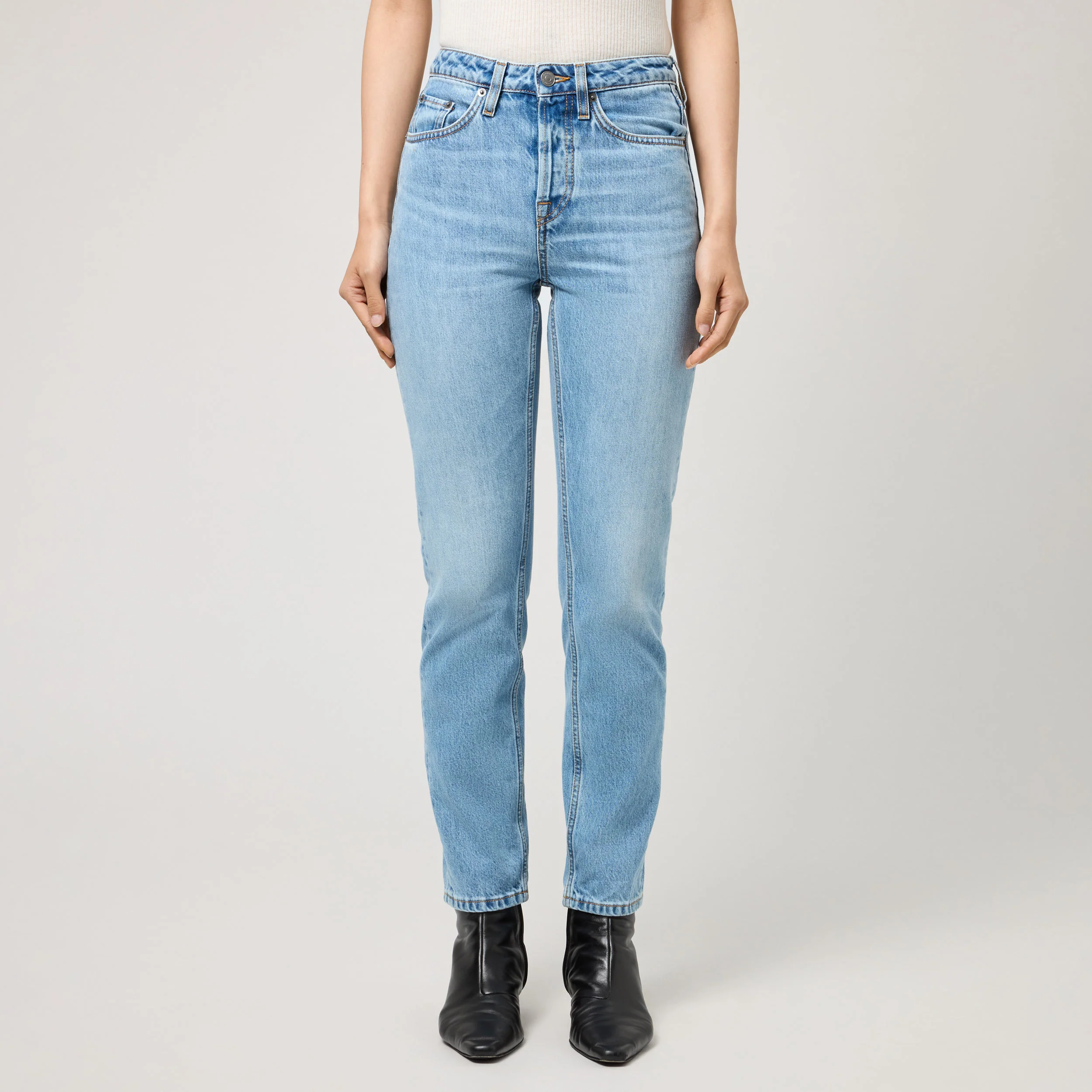 Women's High-Waisted Straight-Leg Denim - Image 3