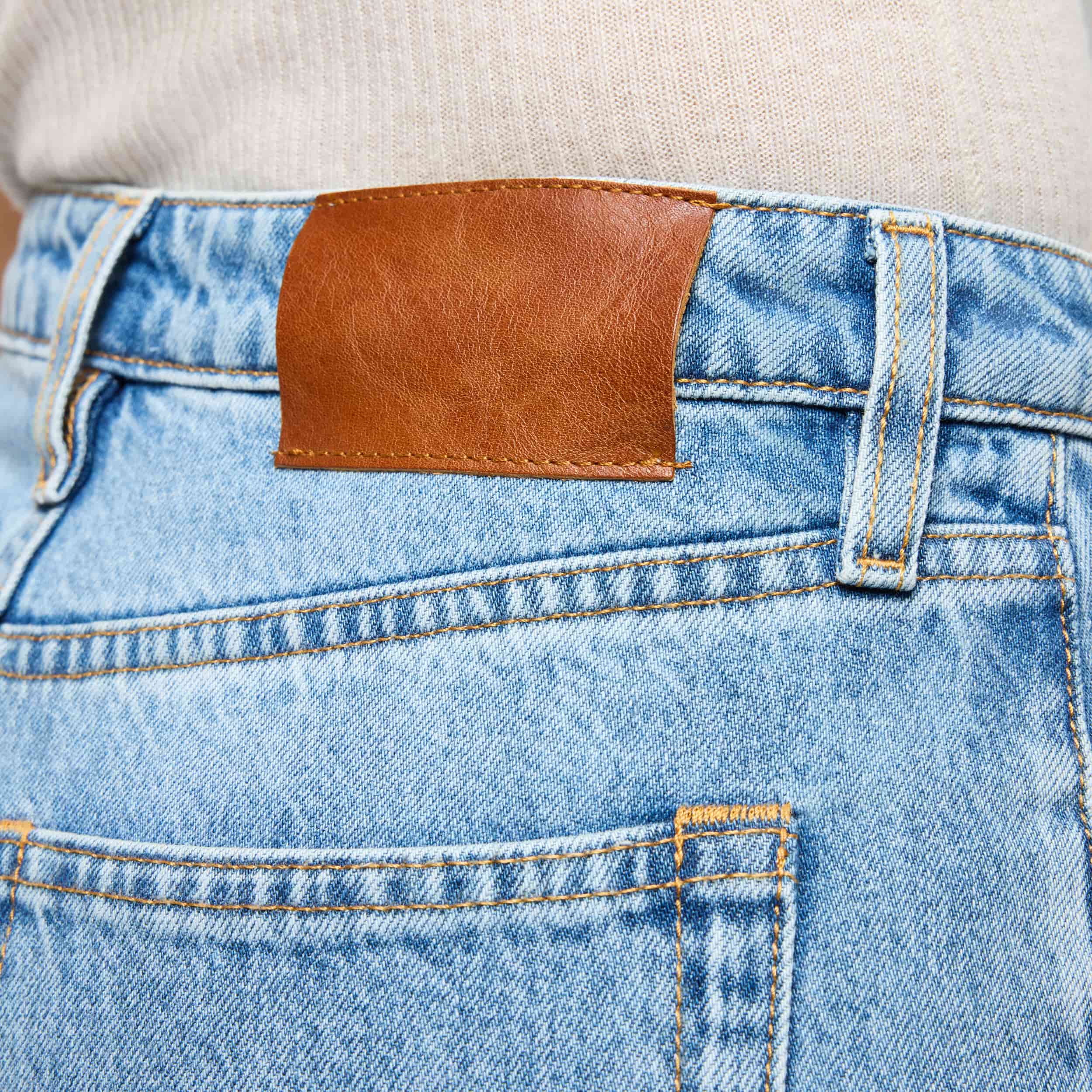Women's High-Waisted Straight-Leg Denim - Image 6