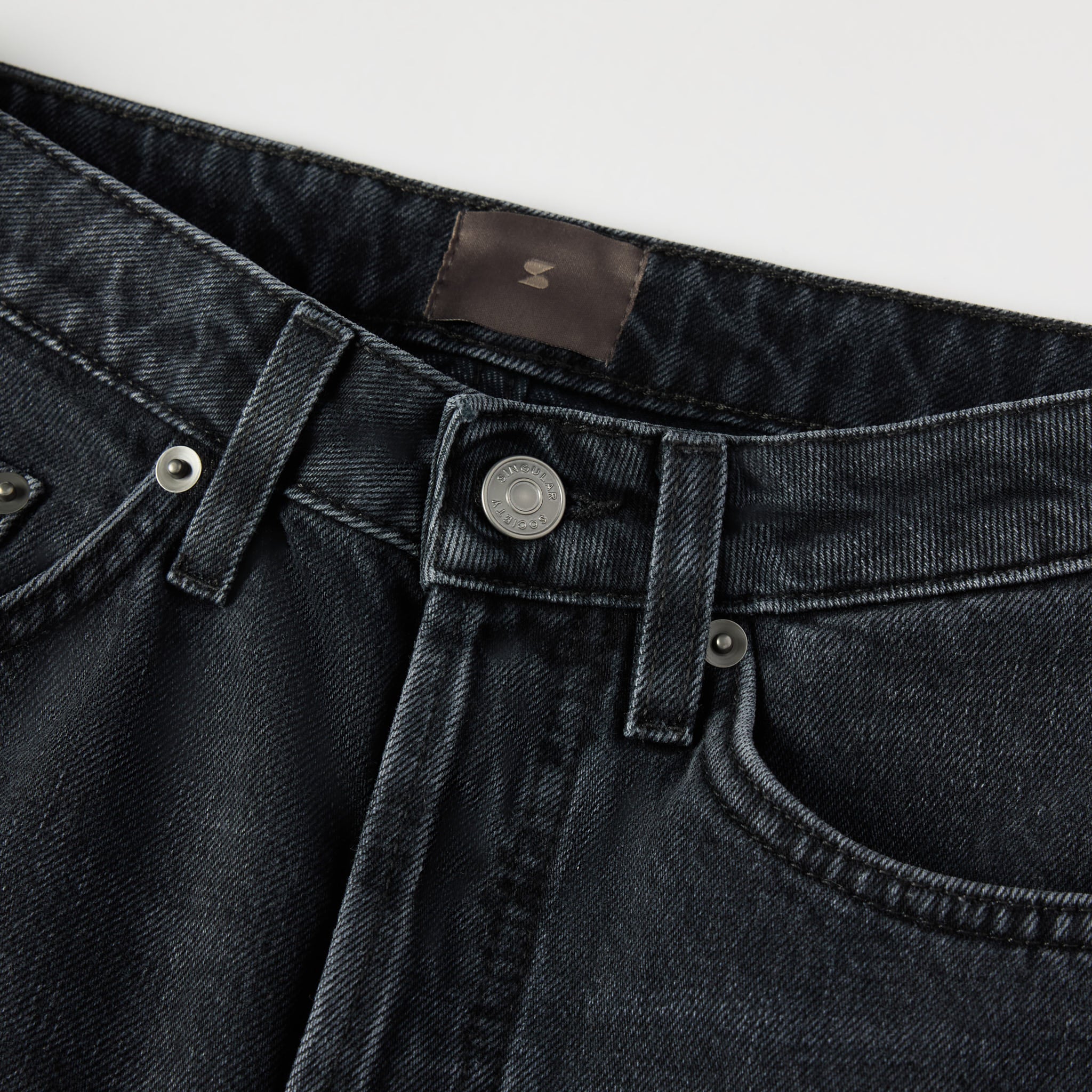 Women's High-Waisted Straight-Leg Denim - Image 9