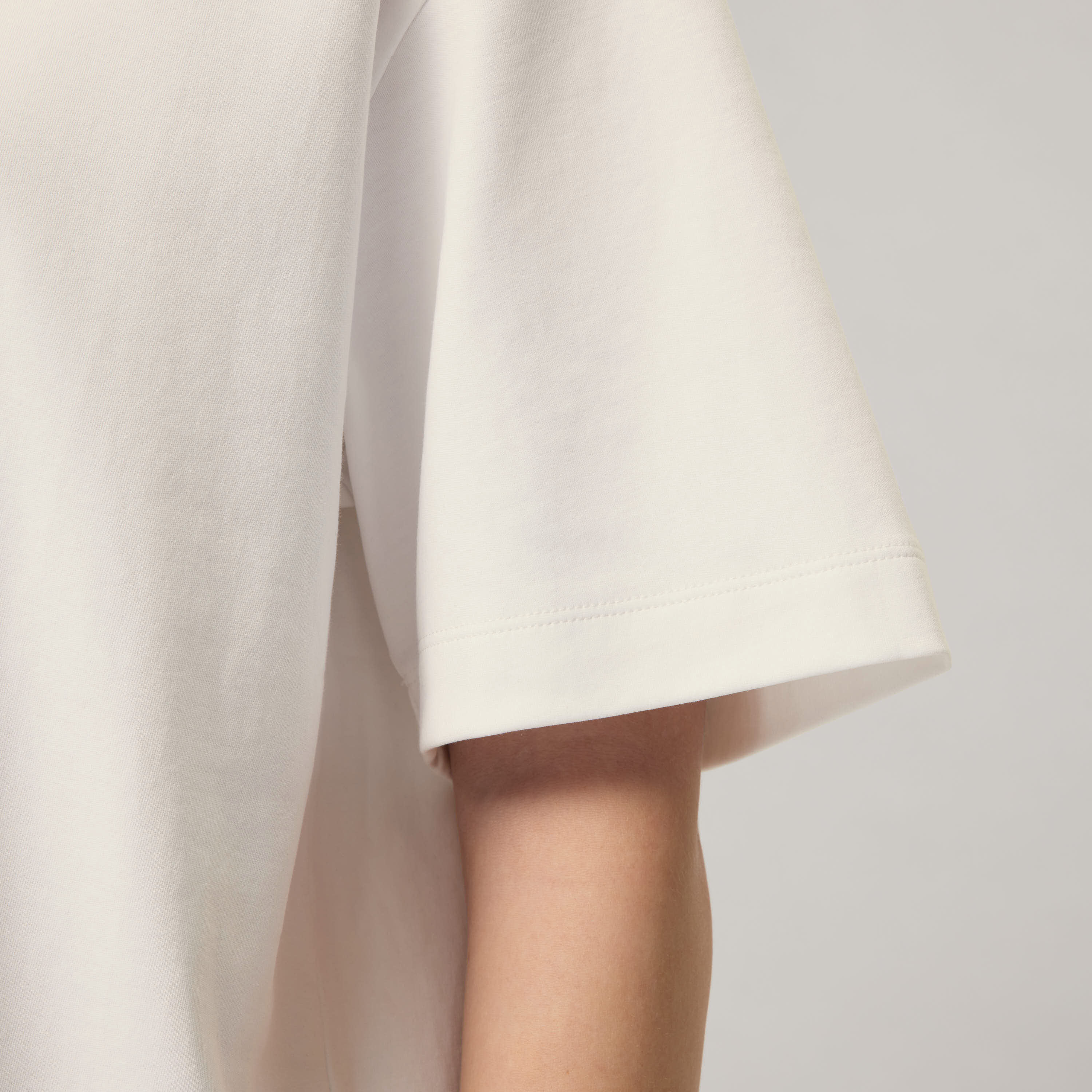 Women's Oversized T-shirt - Image 17
