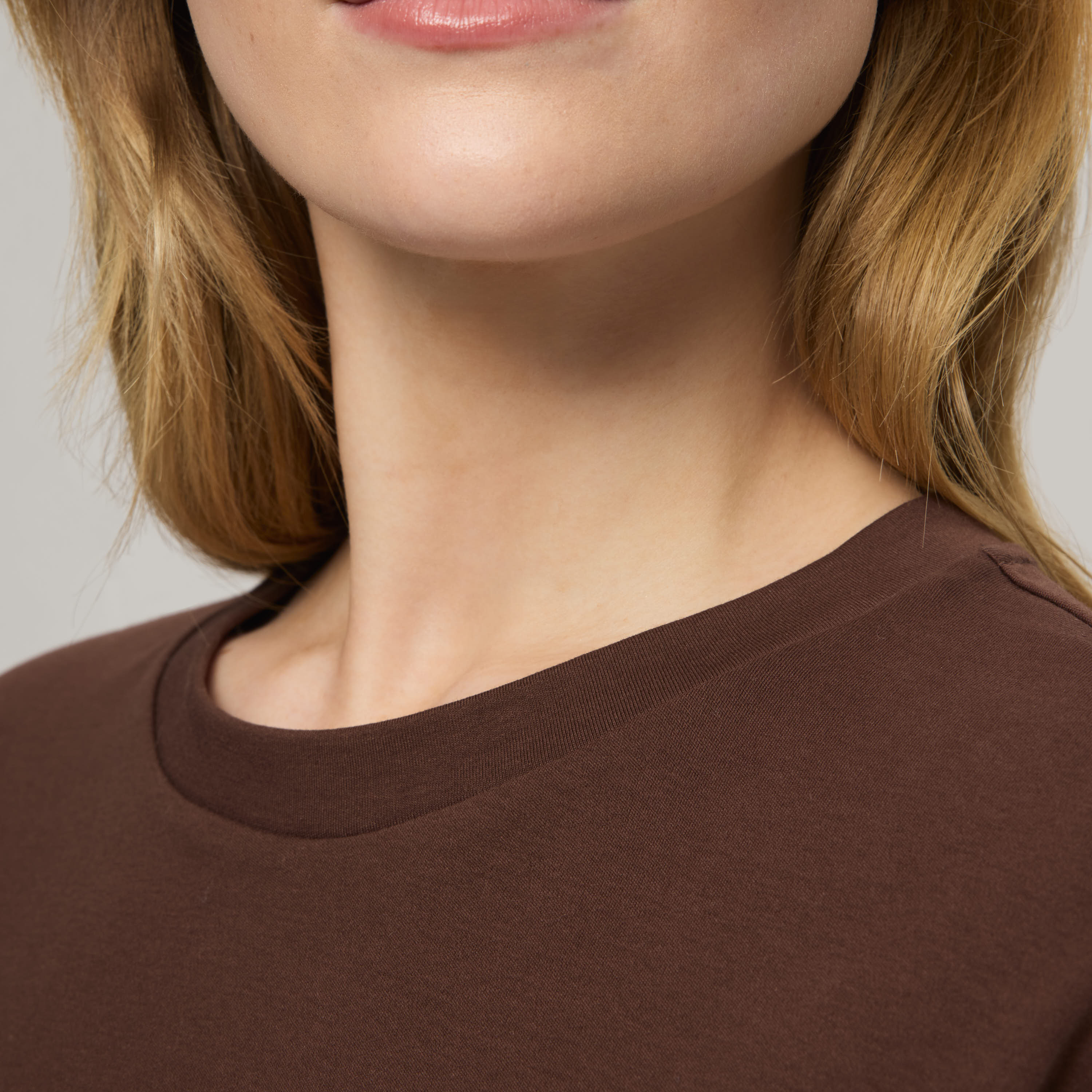 Women's Oversized T-shirt - Image 4