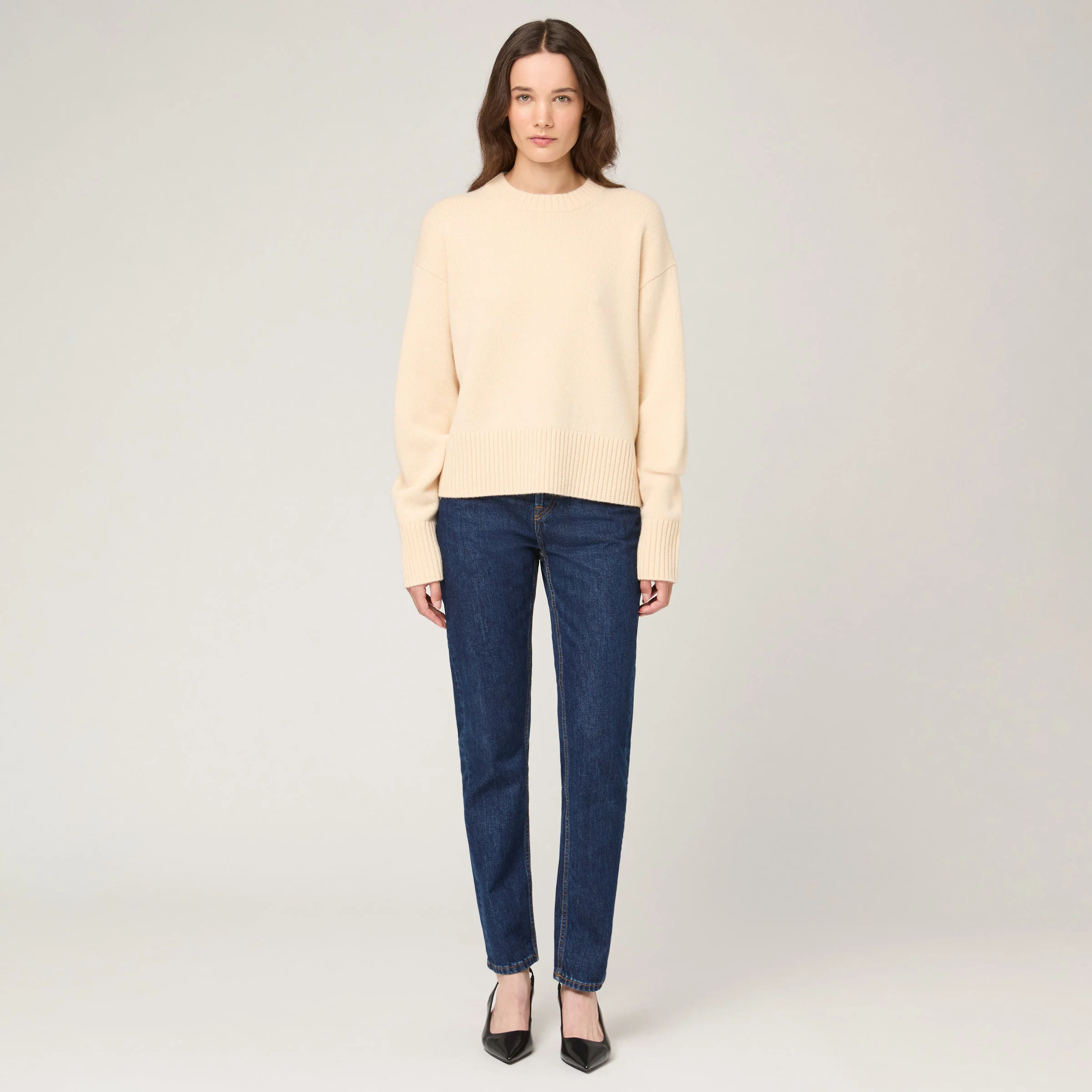 Women's Relaxed Cashmere Crewneck - Image 11