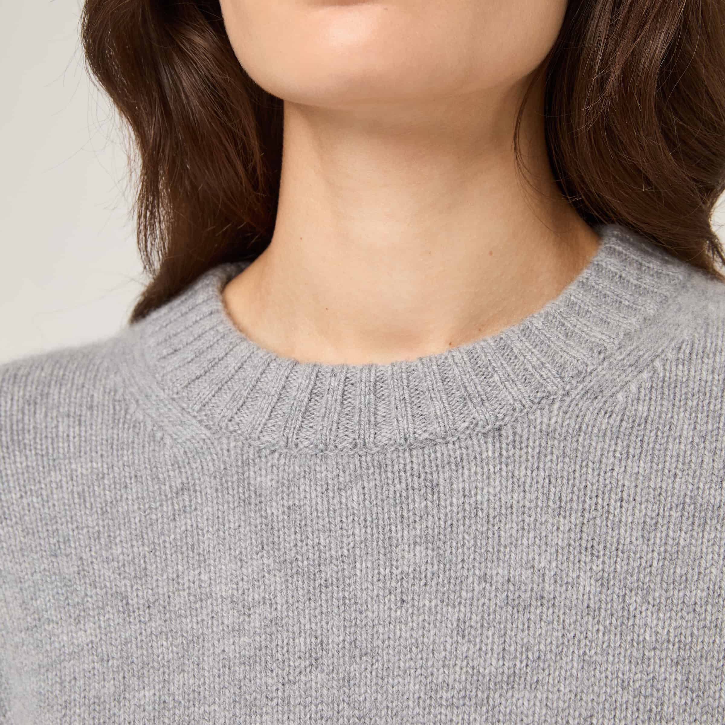 Women's Relaxed Cashmere Crewneck - Image 7